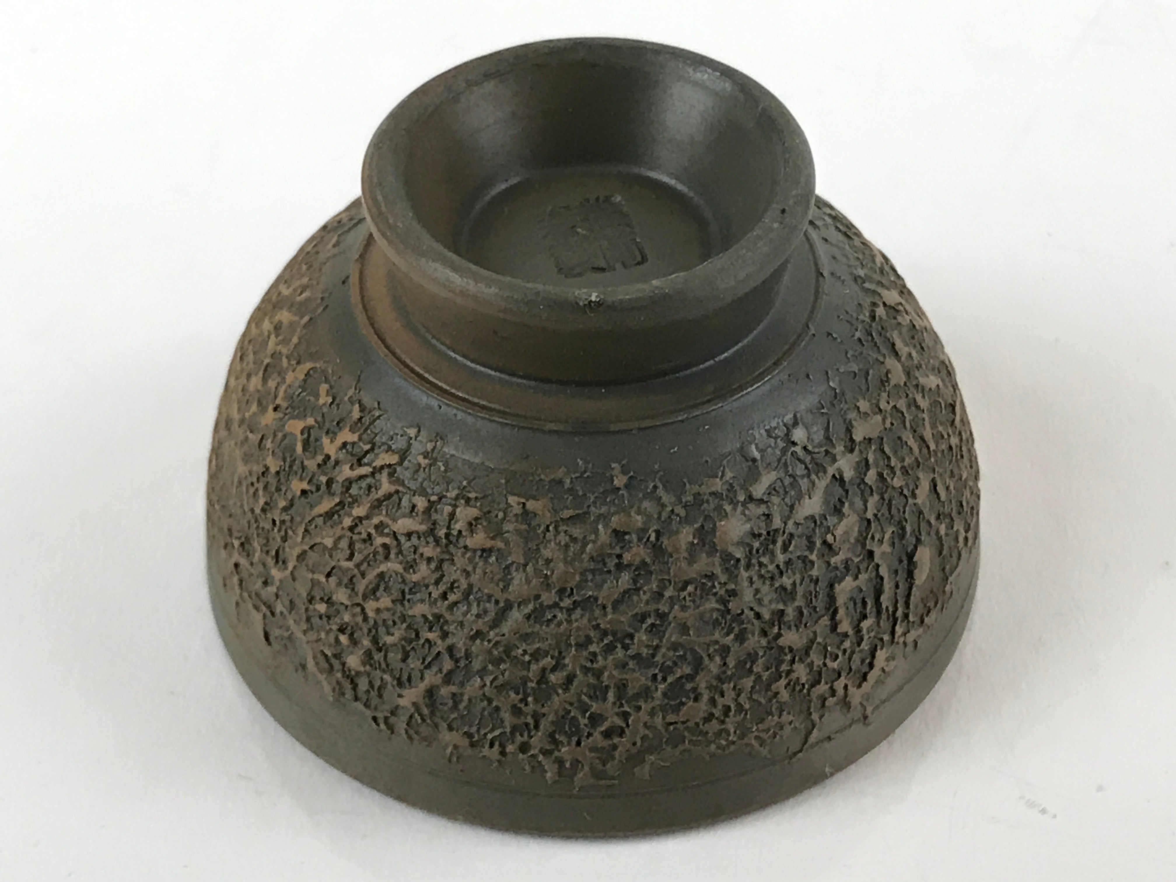 Japanese Ceramic Sake Cup Vtg Tsubomi Ochoko Guinomi Textured Bronze Brown G226