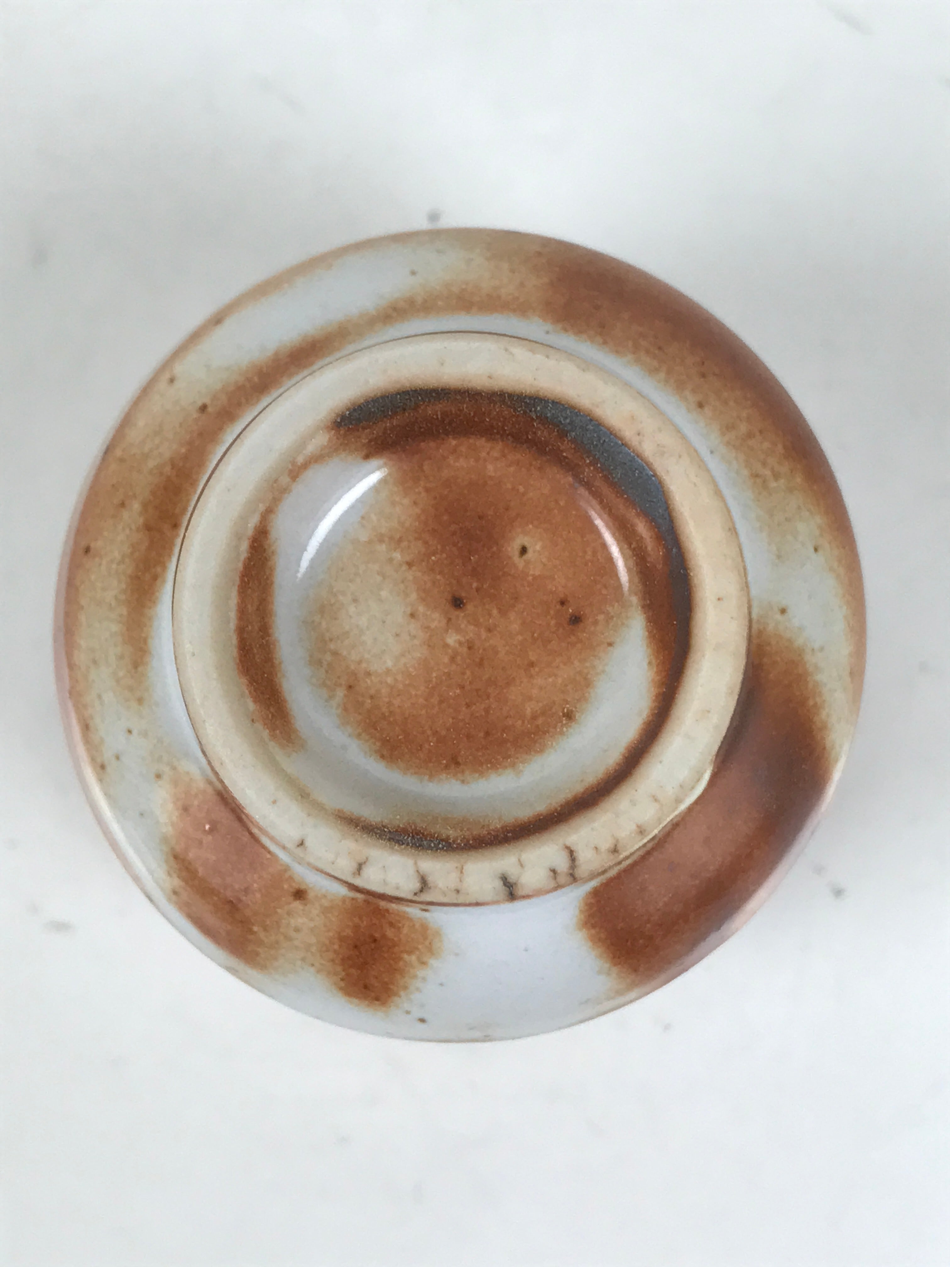 Japanese Ceramic Sake Cup Vtg Tsubomi Ochoko Red Shino Ware Brown White G287