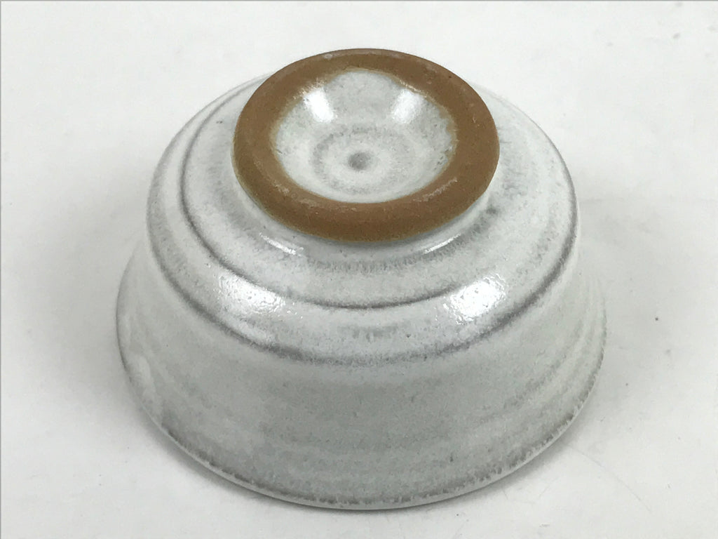 Japanese Ceramic Sake Cup Vtg Wan Ochoko Guinomi Simple White Glaze G262