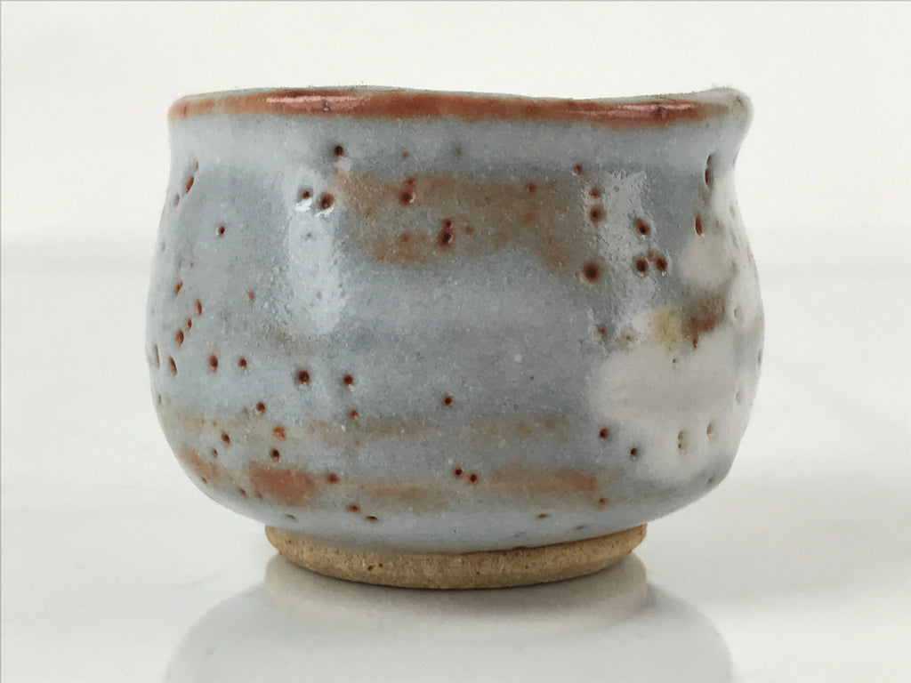 Japanese Ceramic Shino Ware Sake Cup Vtg Tsubomi Guinomi Light Blue White G160