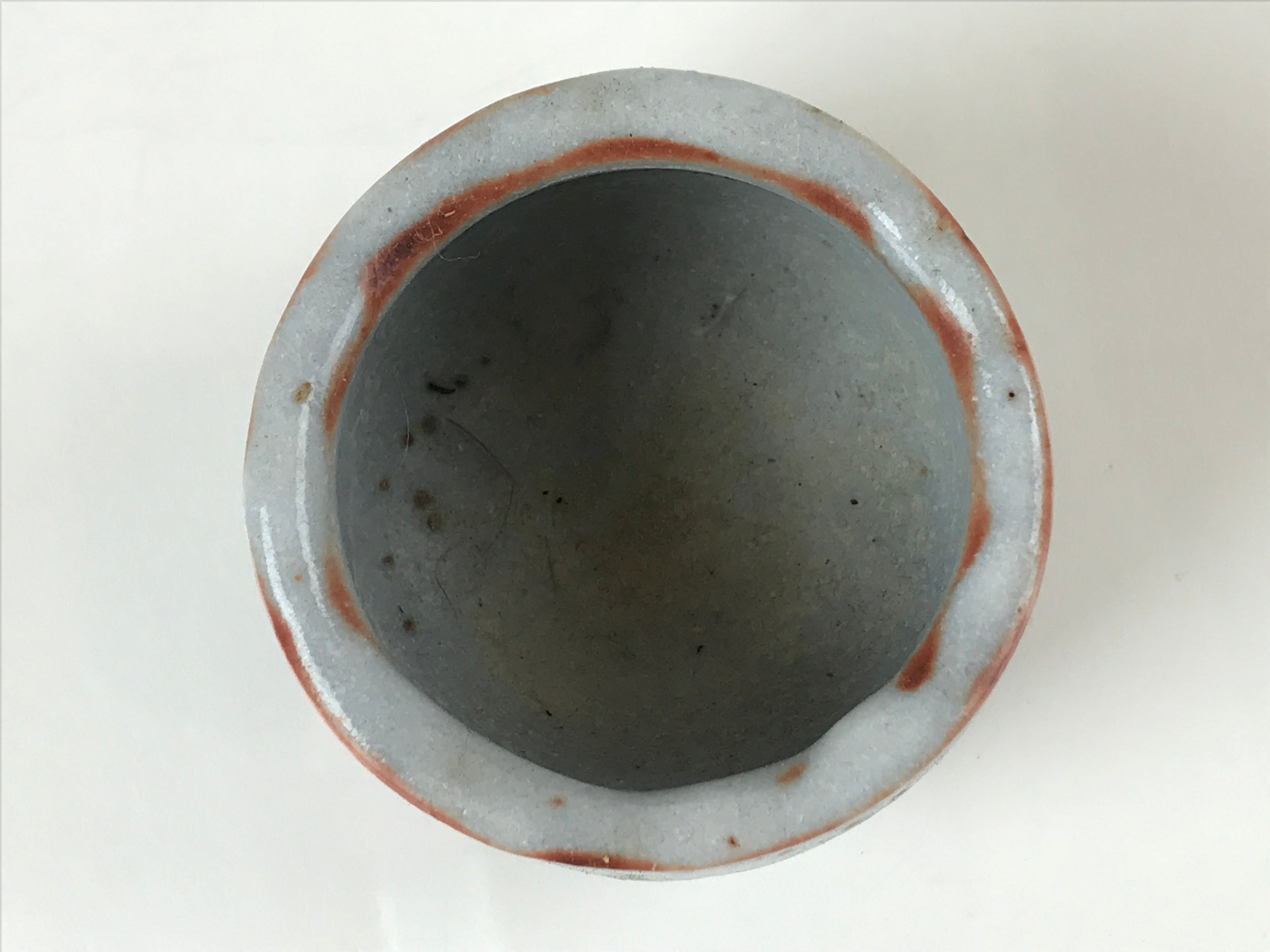 Japanese Ceramic Shino Ware Sake Cup Vtg Tsubomi Guinomi Light Blue White G160