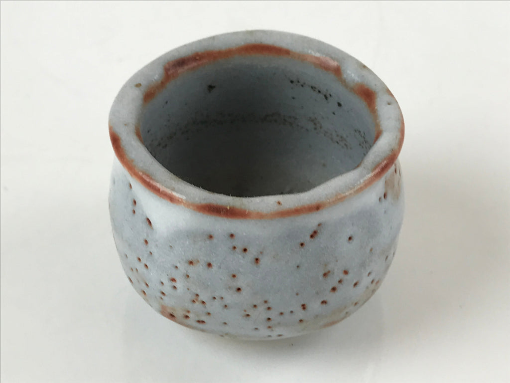 Japanese Ceramic Shino Ware Sake Cup Vtg Tsubomi Guinomi Light Blue White G160