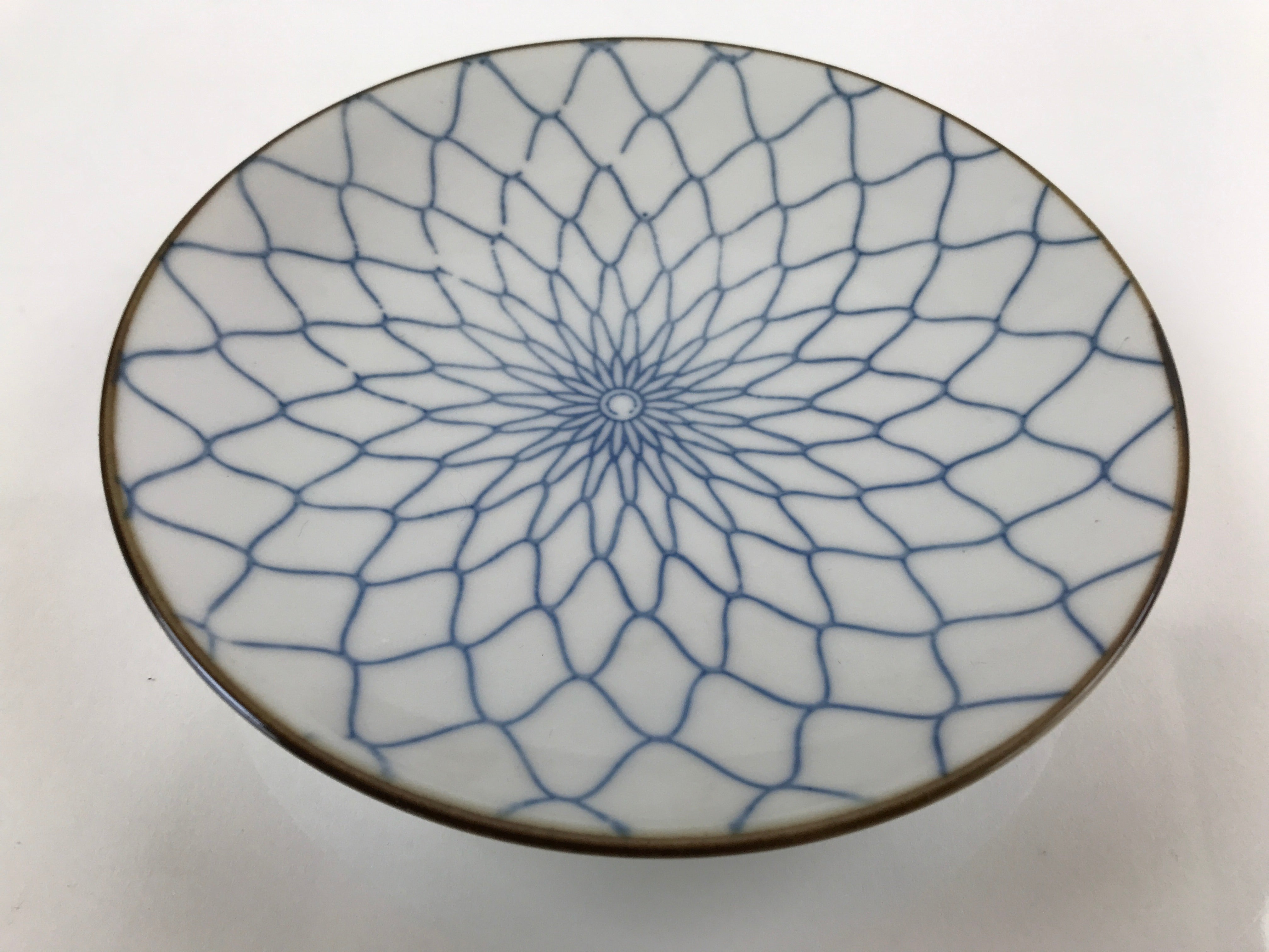 Japanese Ceramic Small Plate Meimeizara Kozara Vtg Mesh Pattern Blue PY740