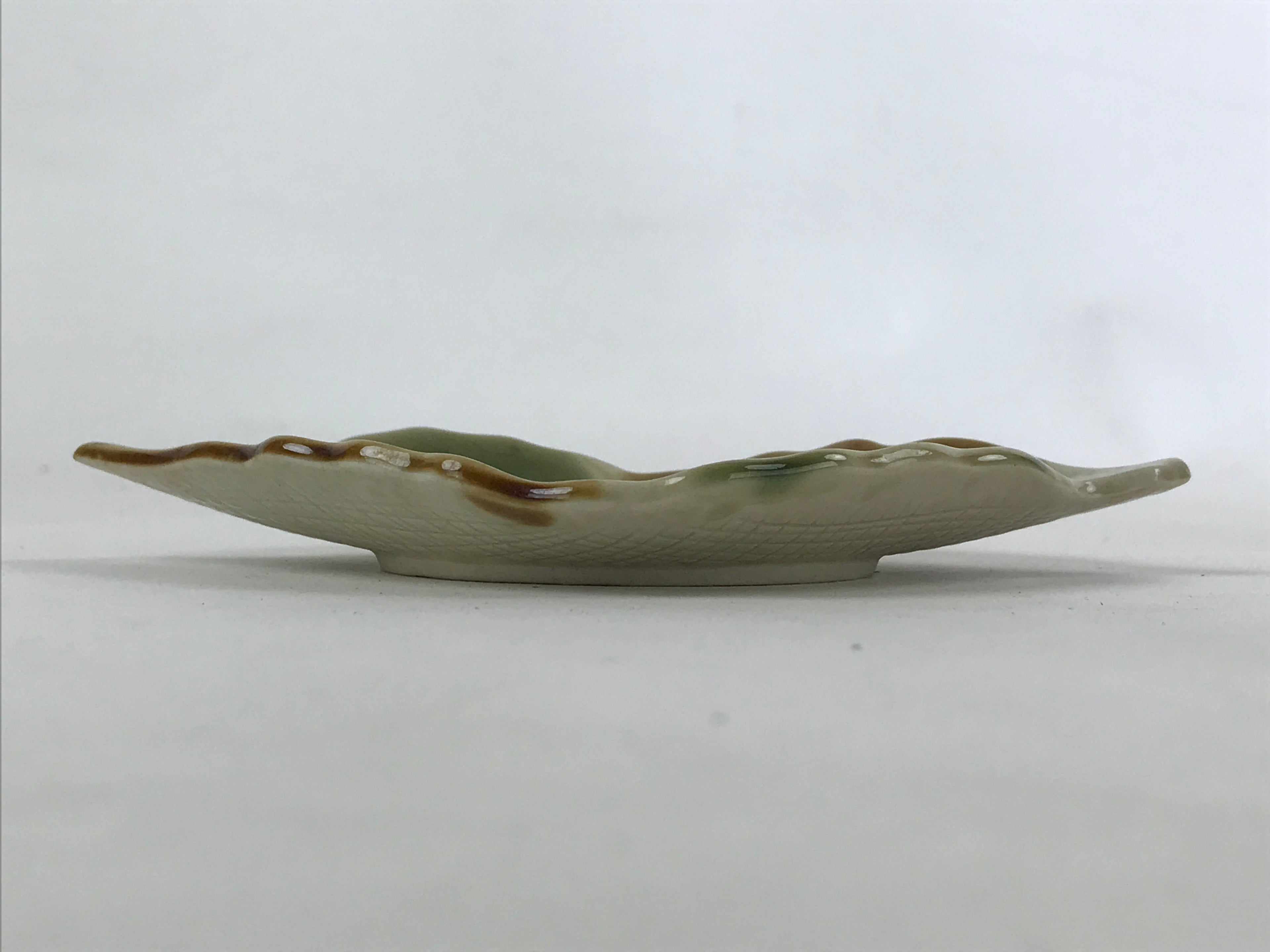 Japanese Ceramic Small Plate Meimeizara Vtg Kozara Chataku Saucer Leaf PY531