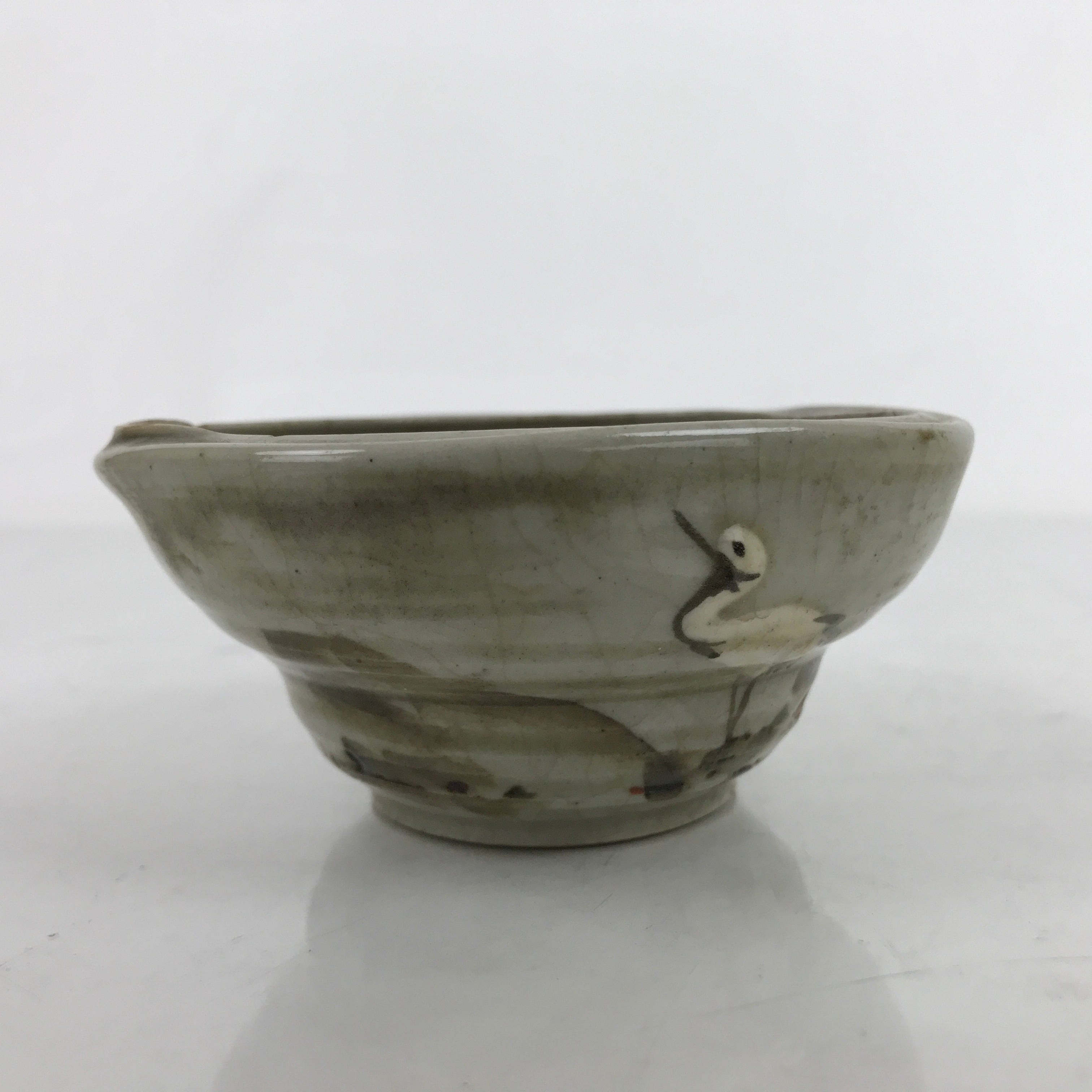 Japanese Ceramic Small Pouring Bowl Vtg Katakuchi Crane Mount Fuji Gray Y147