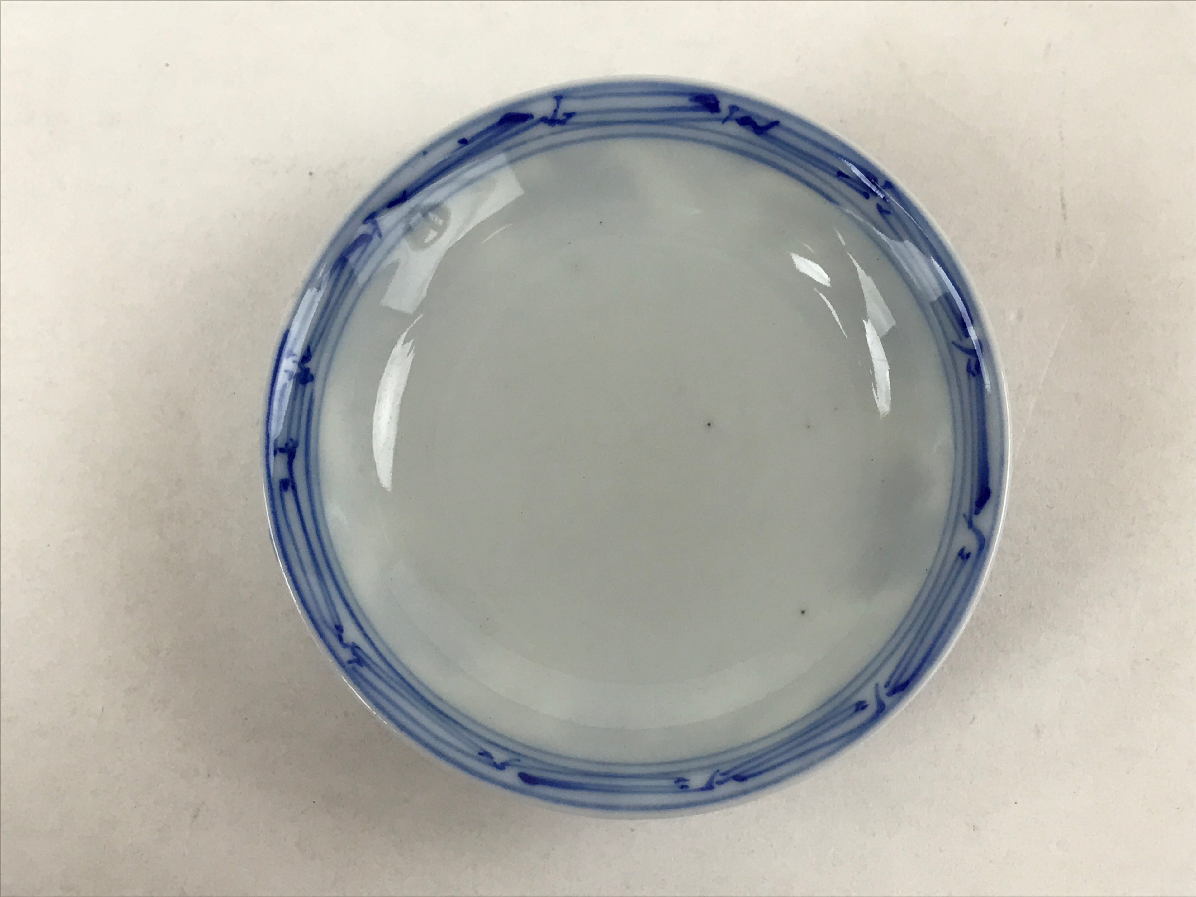 Japanese Ceramic Sometsuke Lidded Bowl Owan Vtg Pottery White Blue Floral PY580