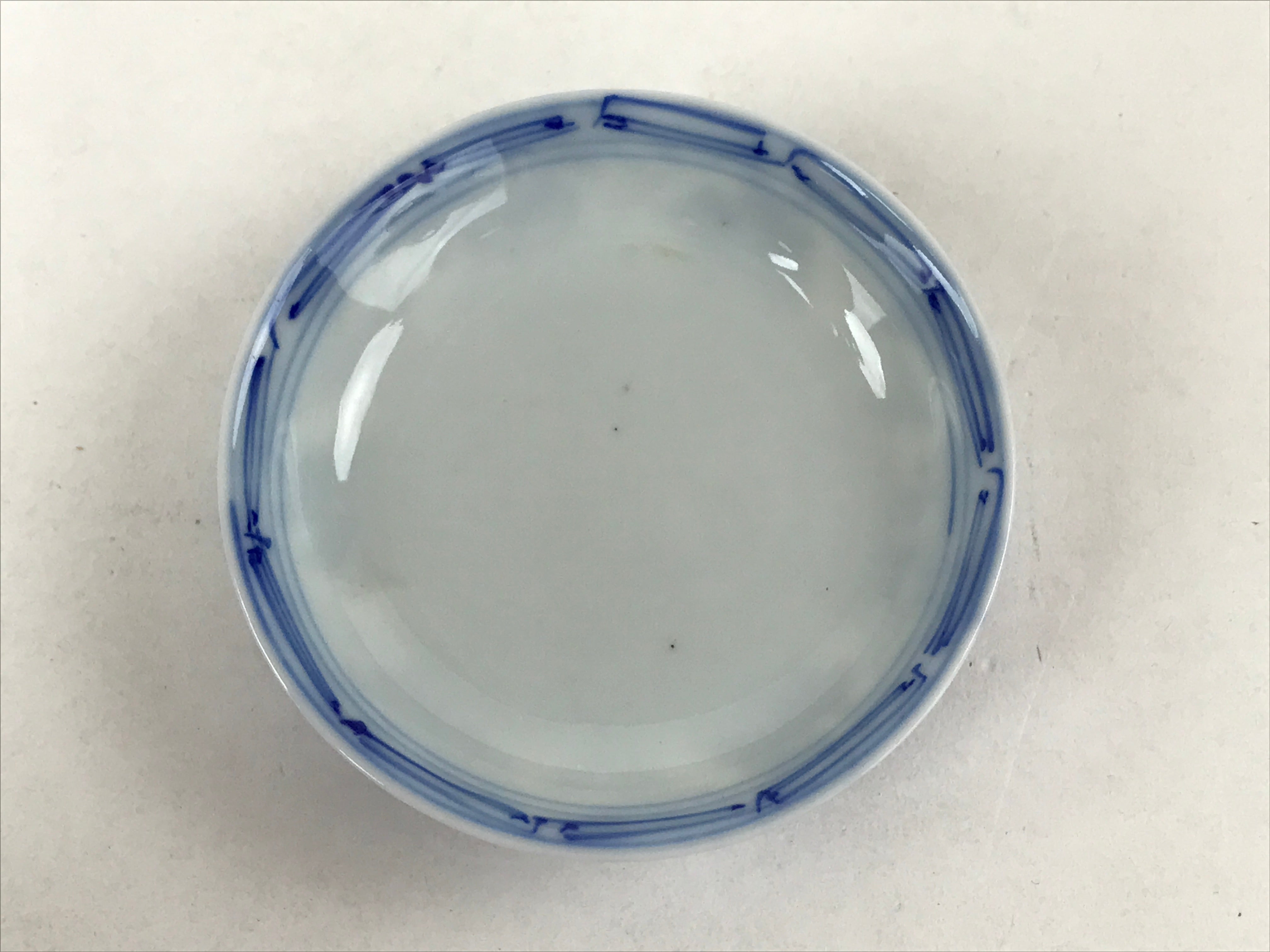 Japanese Ceramic Sometsuke Lidded Bowl Owan Vtg Pottery White Blue Floral PY584