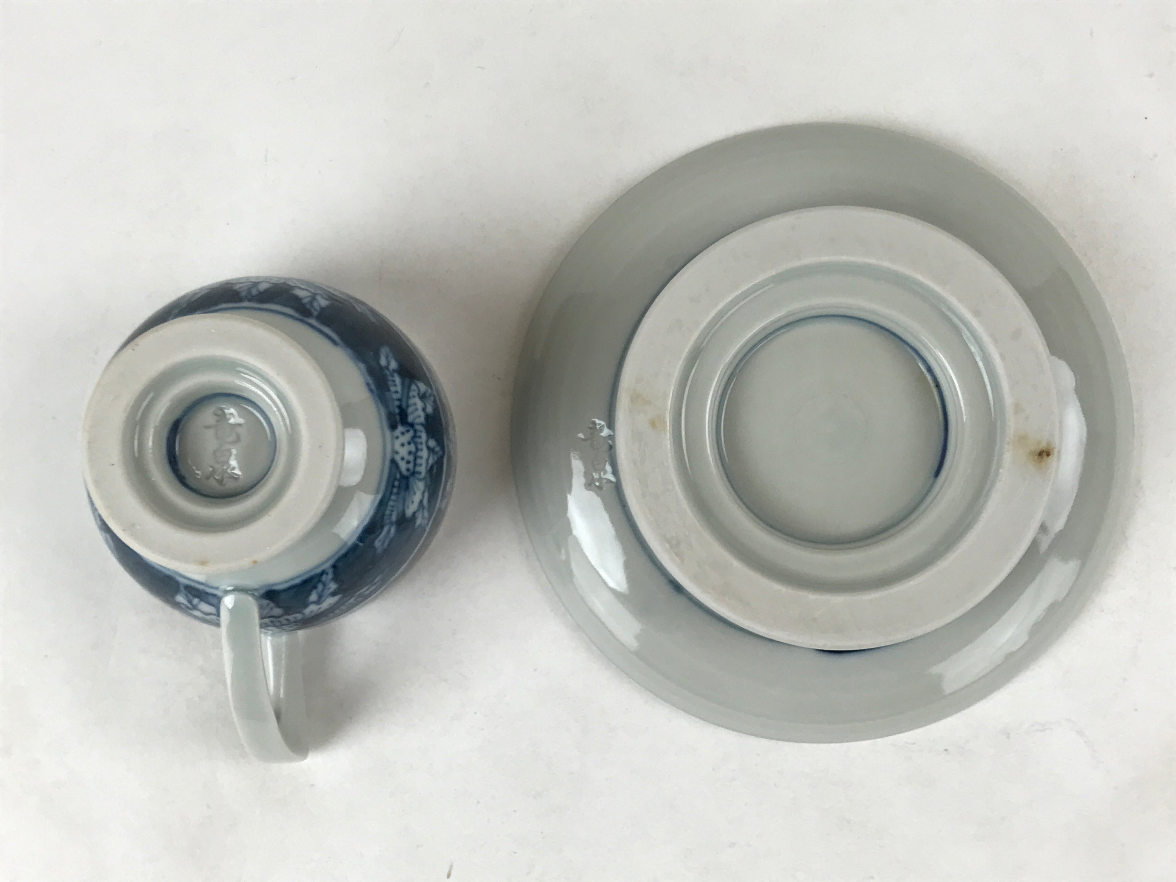Japanese Ceramic Sometsuke Teacup And Saucer Vtg Pottery White Blue Floral PY590