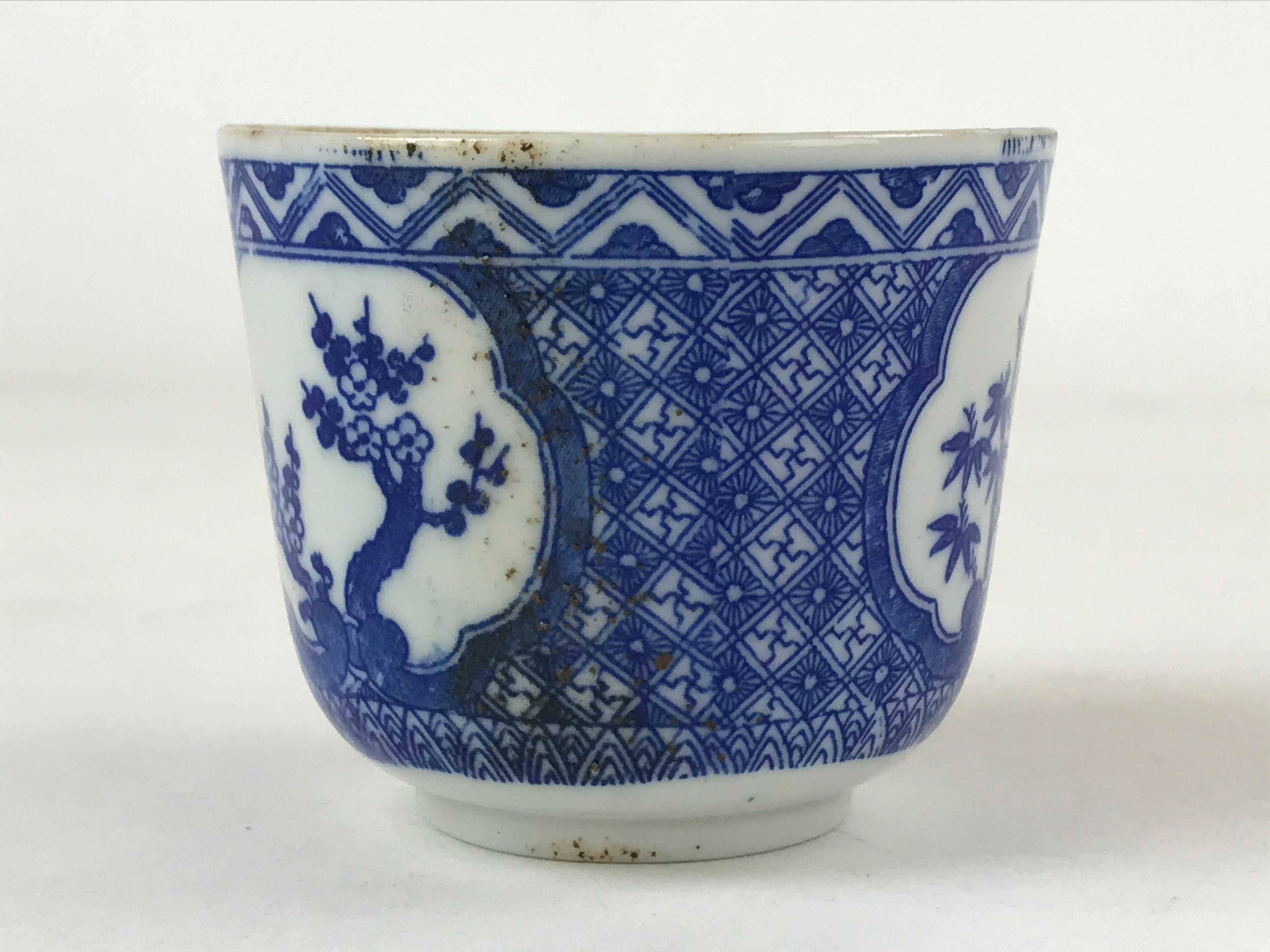 Japanese Ceramic Sometsuke Teacup Vtg Shochikubai White Blue Yunomi Sencha TC419