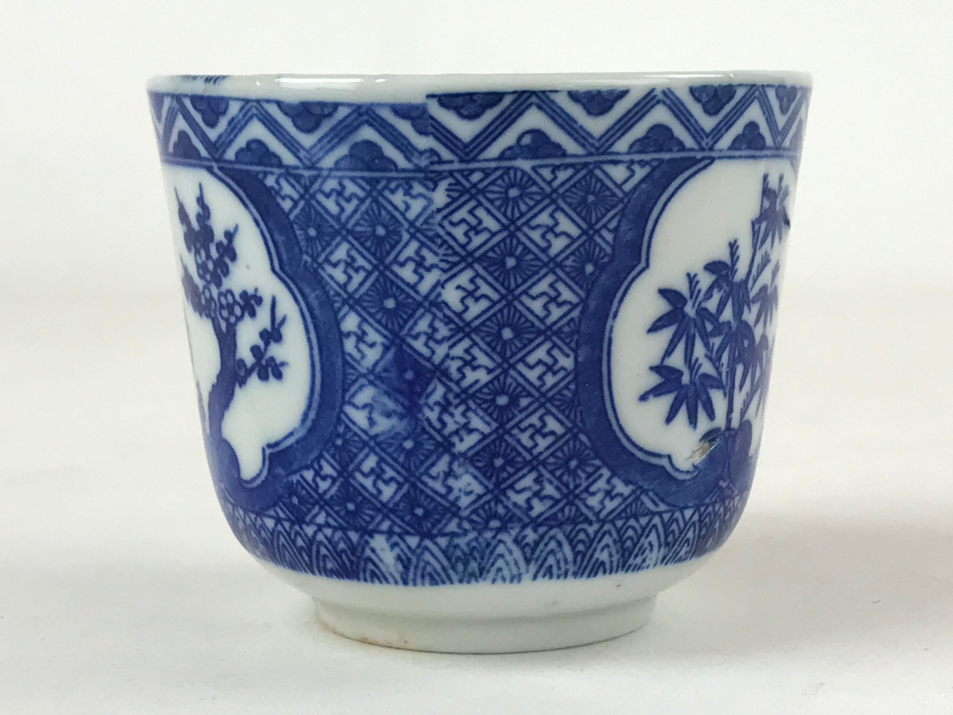 Japanese Ceramic Sometsuke Teacup Vtg Shochikubai White Blue Yunomi Sencha TC420