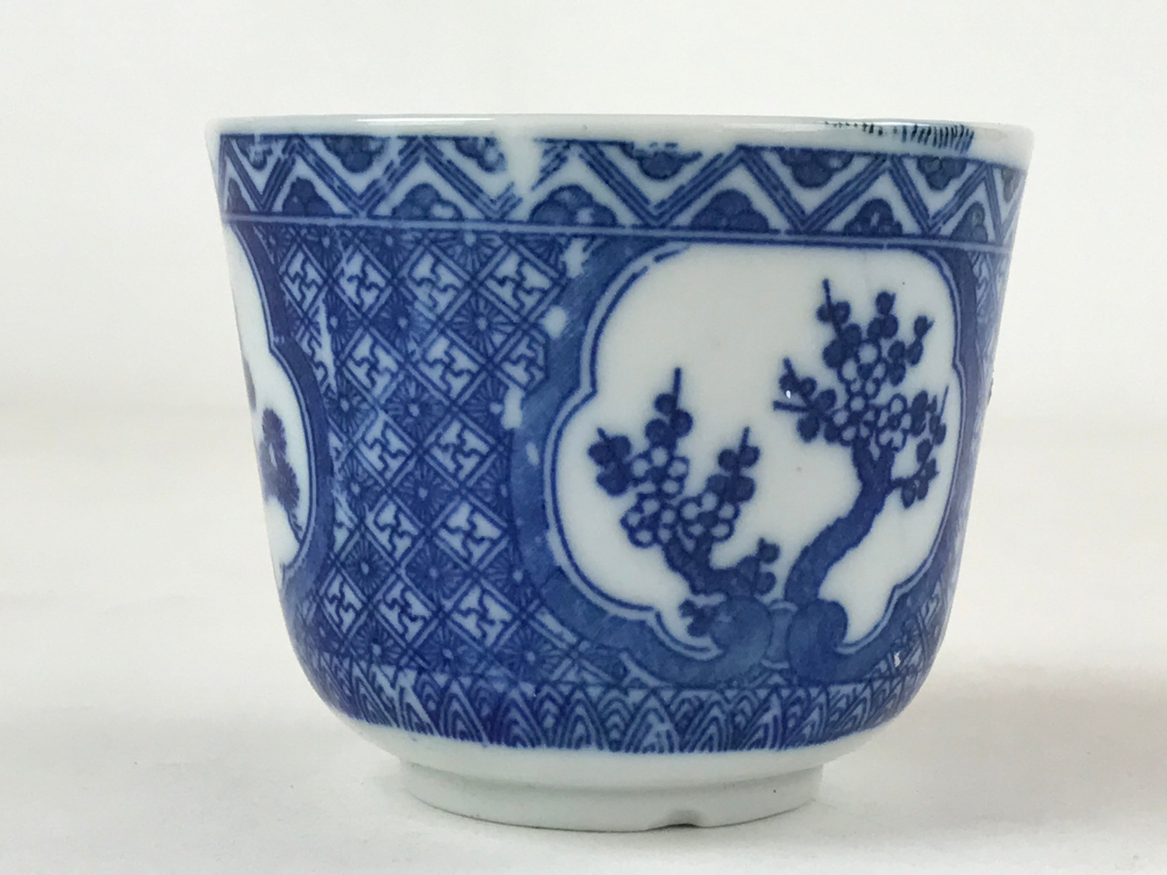 Japanese Ceramic Sometsuke Teacup Vtg Shochikubai White Blue Yunomi Sencha TC421