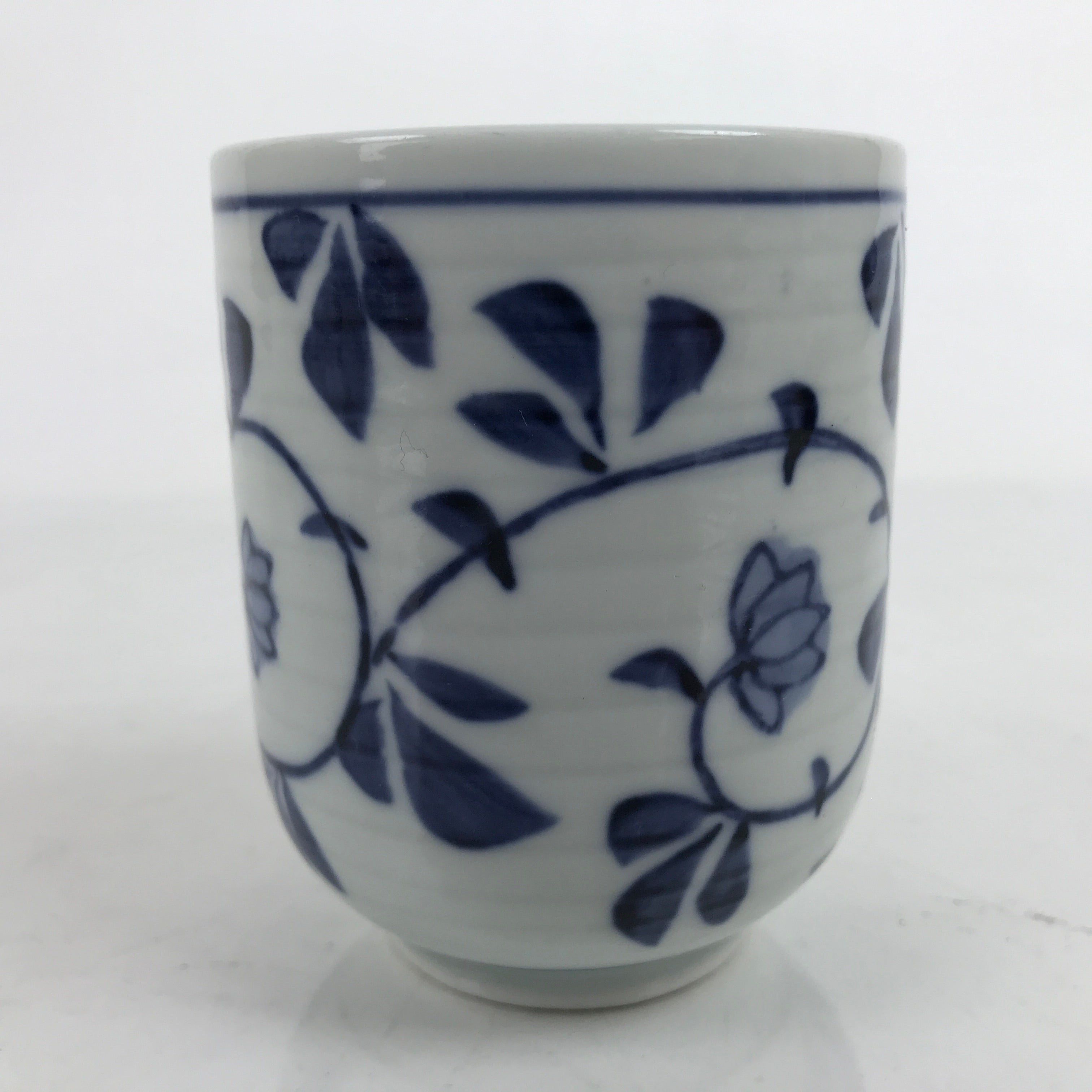 Japanese Ceramic Sometsuke Teacup Vtg White Blue Flowers Sencha Yunomi TC443