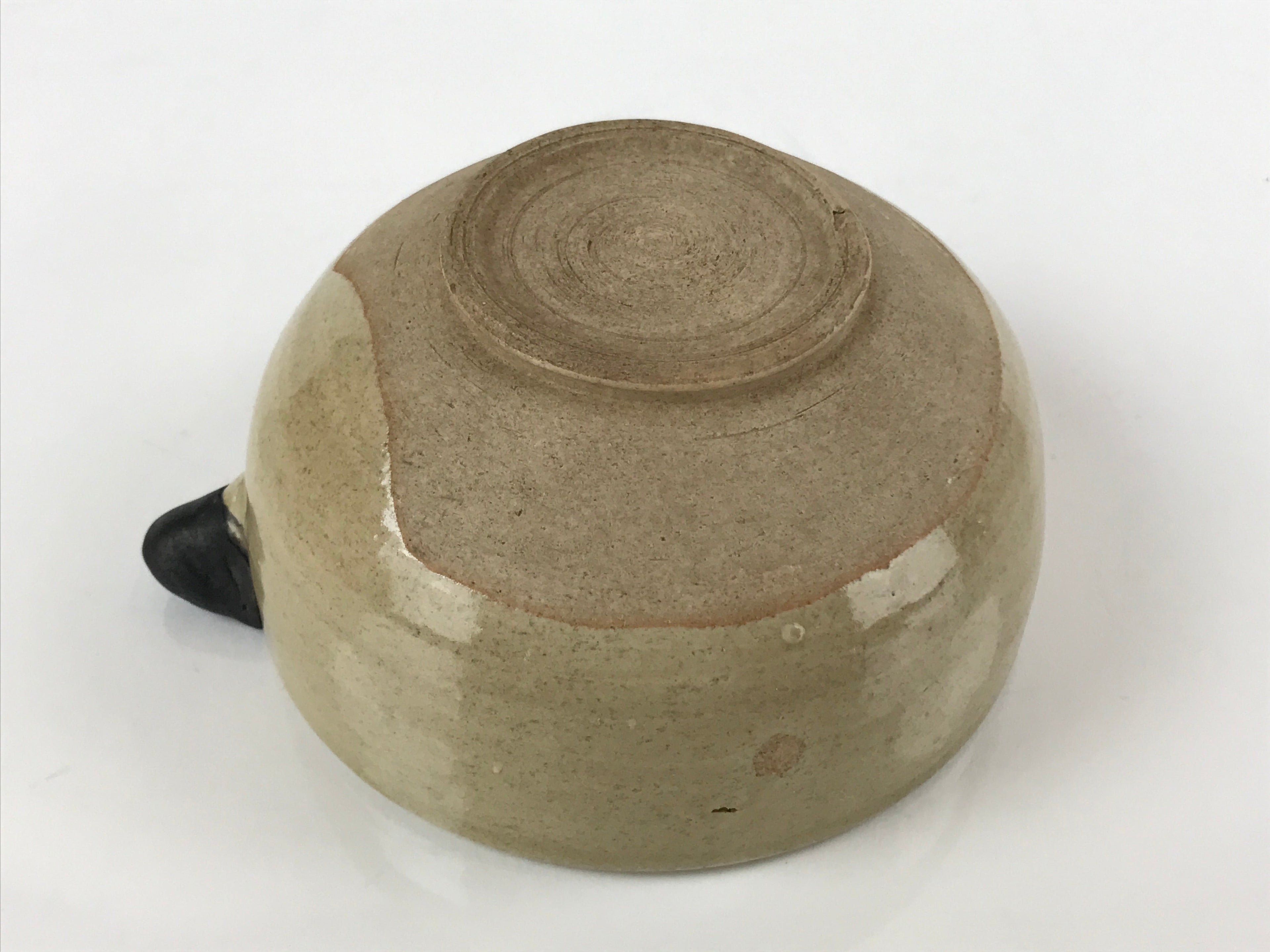 Japanese Ceramic Spouted Bowl Vtg Katakuchi Beige Glaze Black Design PY736