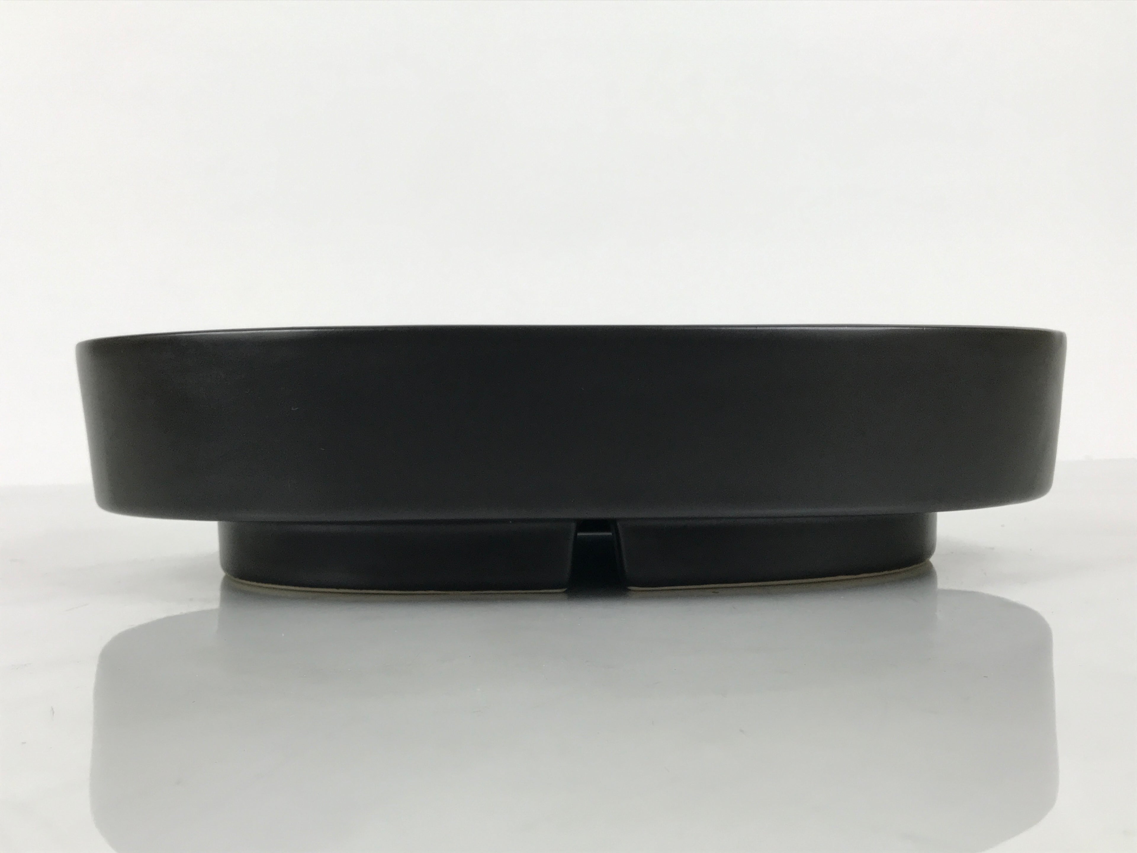 Japanese Ceramic Suiban Flower Vase Pottery Ikebana Accessory Black Oval Y560