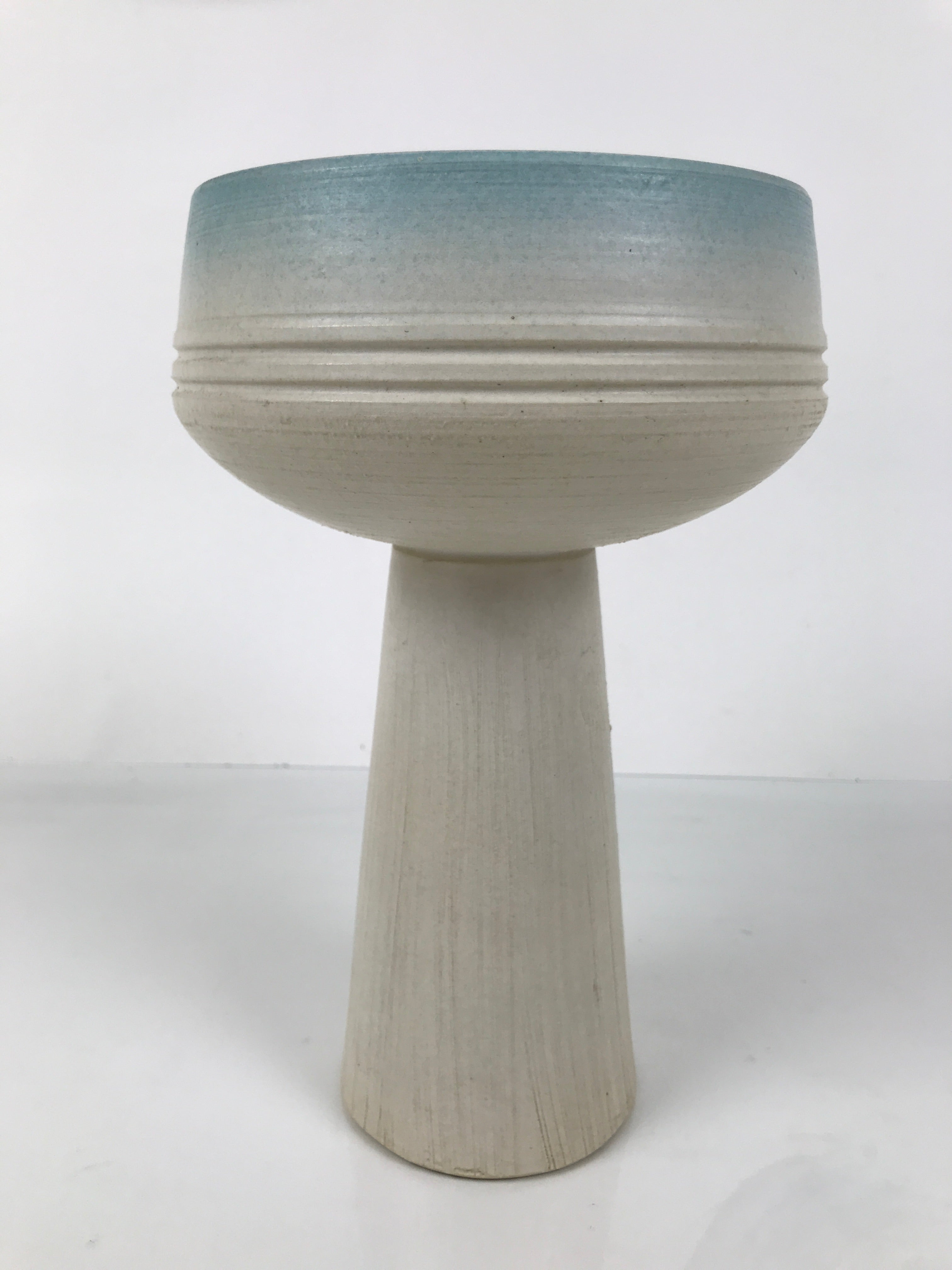 Japanese Ceramic Suiban Flower Vase Pottery Ikebana Arrangement White Blue Y528