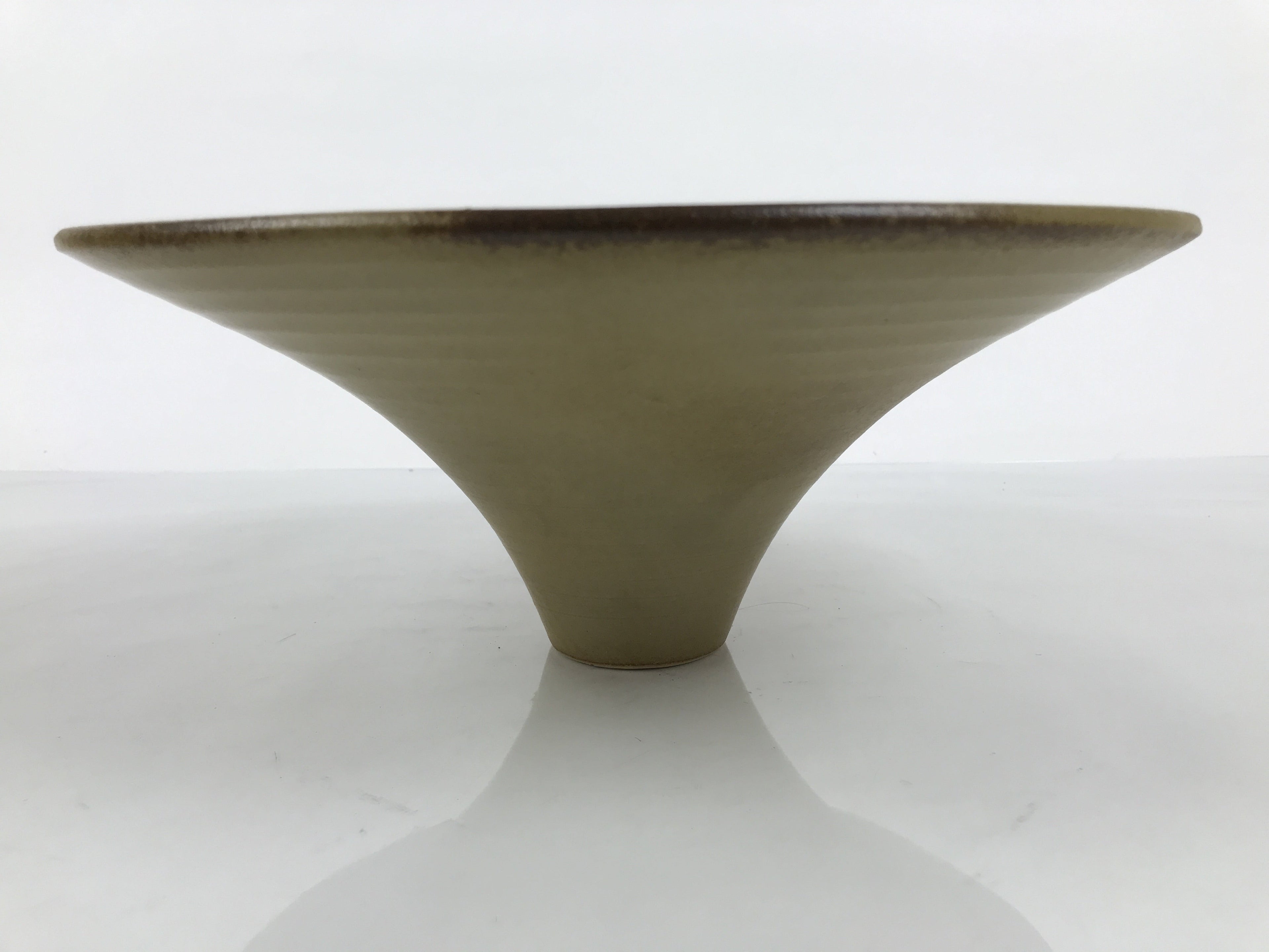 Japanese Ceramic Suiban Flower Vase Vtg Pottery Ikebana Arrangement Beige Y538