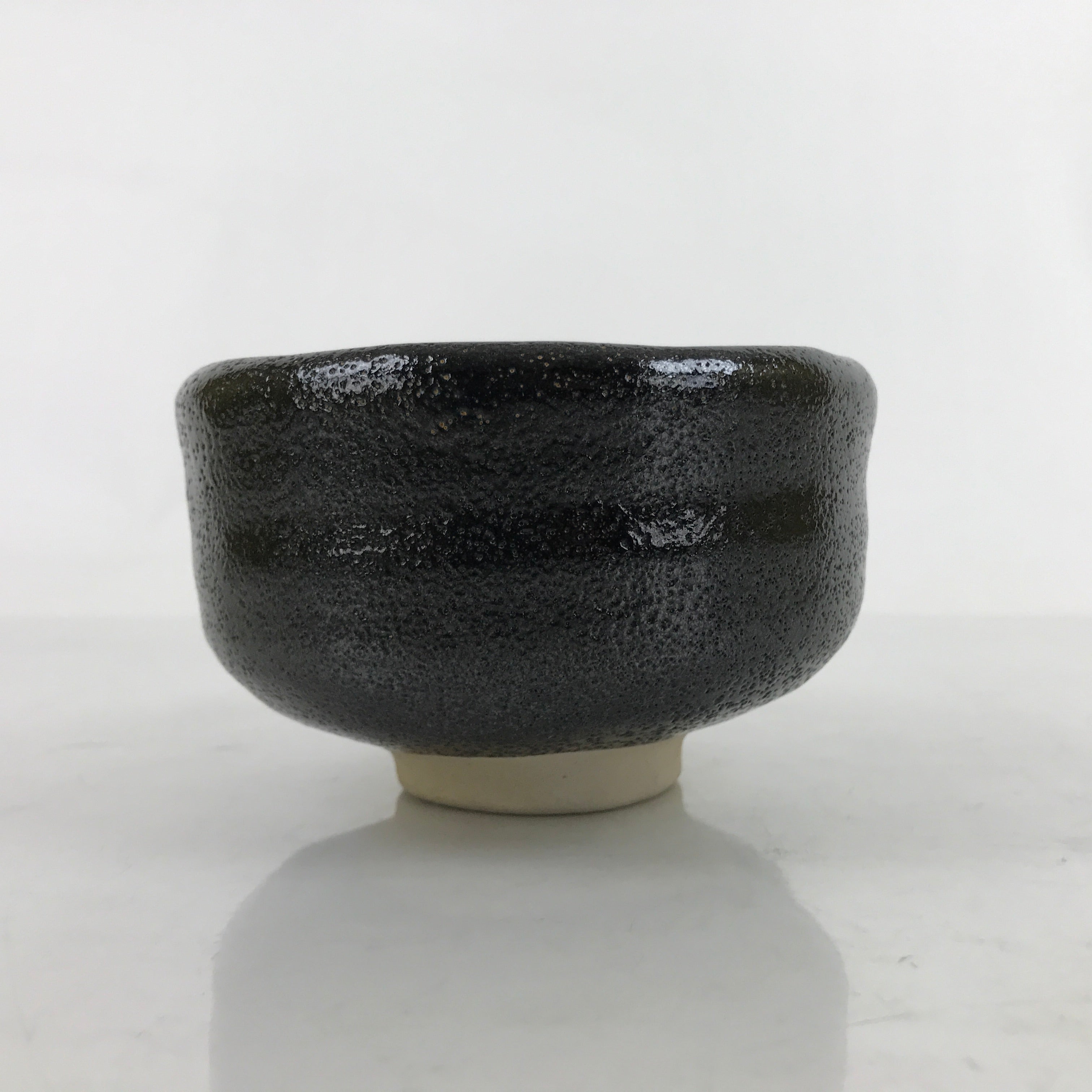 Japanese Ceramic Tea Bowl Chawan Vtg Black Raku Round W/ Box PX757