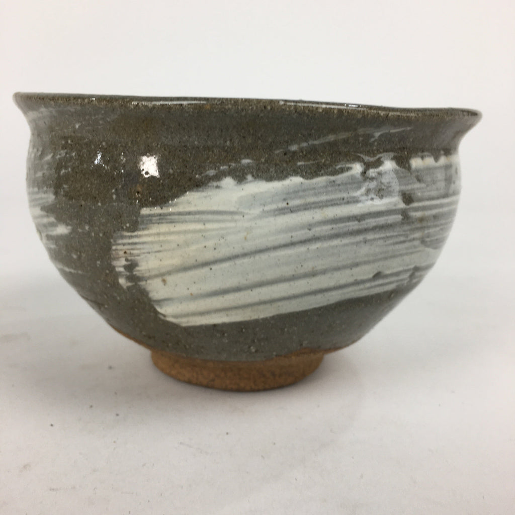 Japanese Ceramic Tea Ceremony Bowl Matcha Chawan Gray White Pottery GTB852