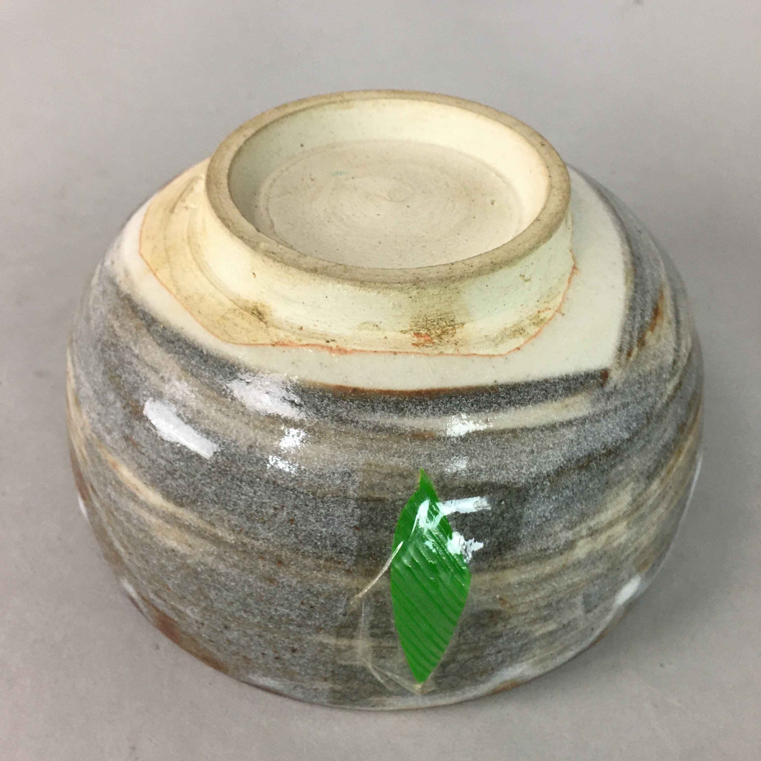 Japanese Ceramic Tea Ceremony Bowl Matcha Chawan Vtg Gray Brown Pottery GTB639