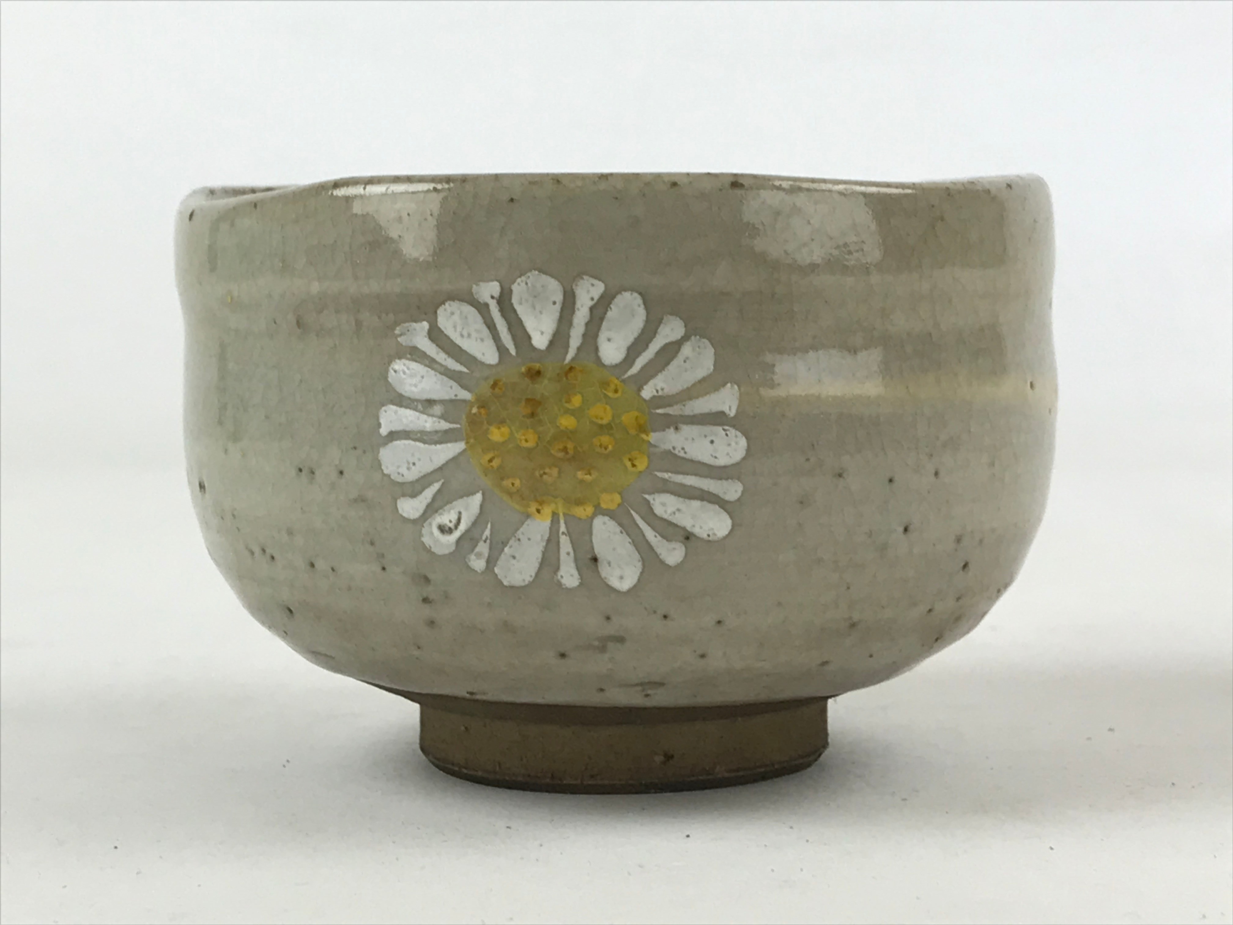 Japanese Ceramic Teacup Vtg Flower Design Gray Brown Pottery Yunomi TC382