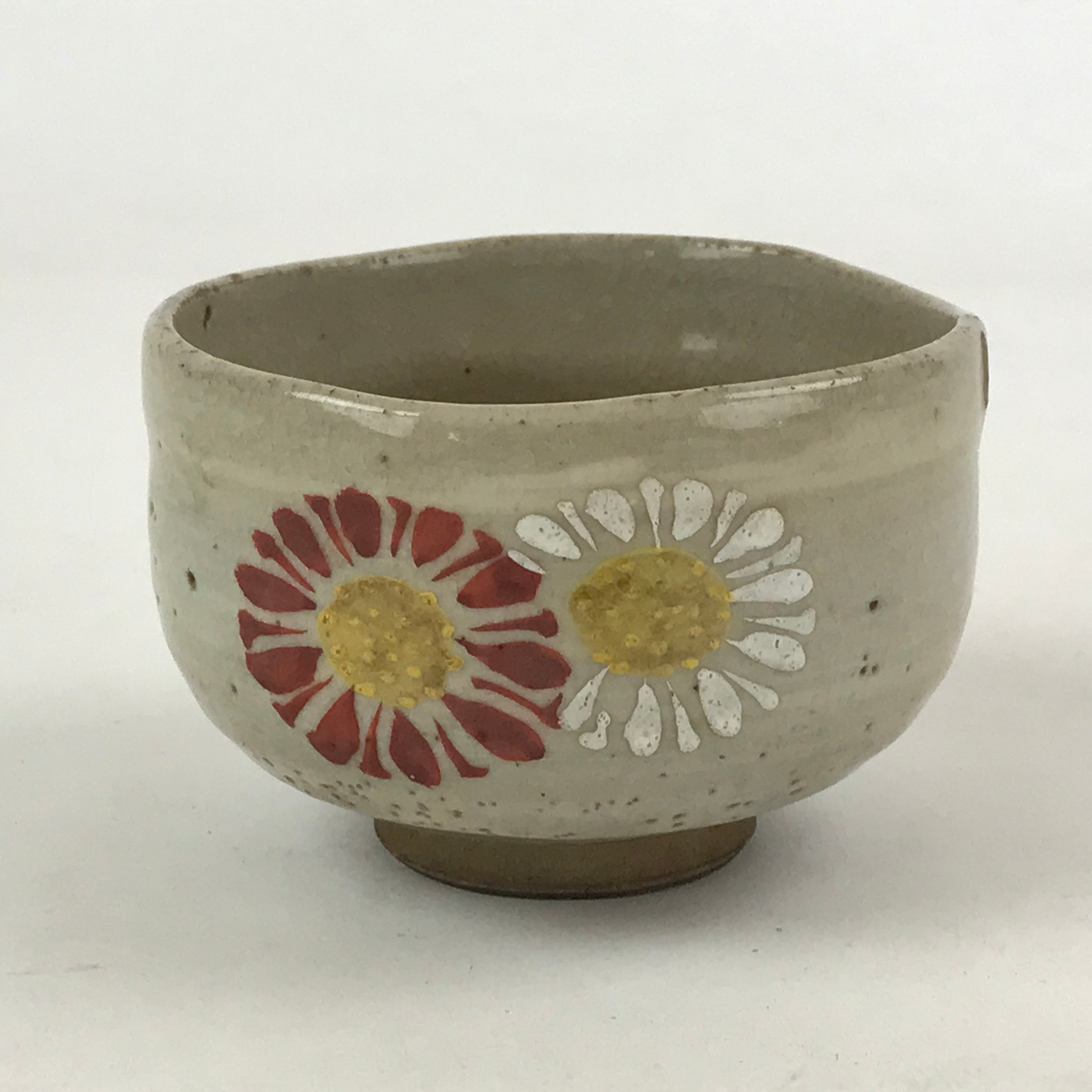 Japanese Ceramic Teacup Vtg Flower Design Gray Brown Pottery Yunomi TC382