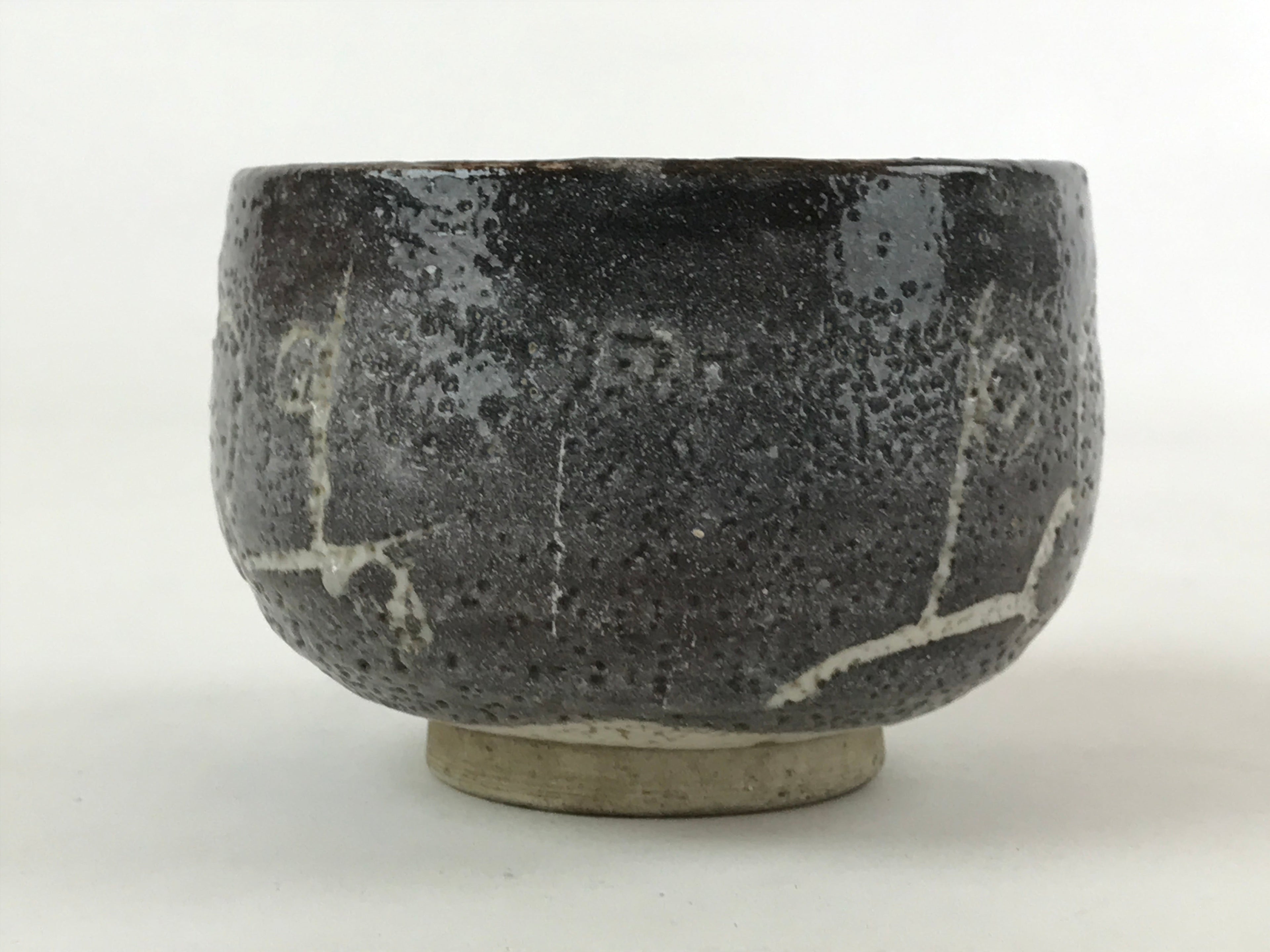 Japanese Ceramic Teacup Vtg Gray White Glossy Glaze Setomono Yunomi TC393