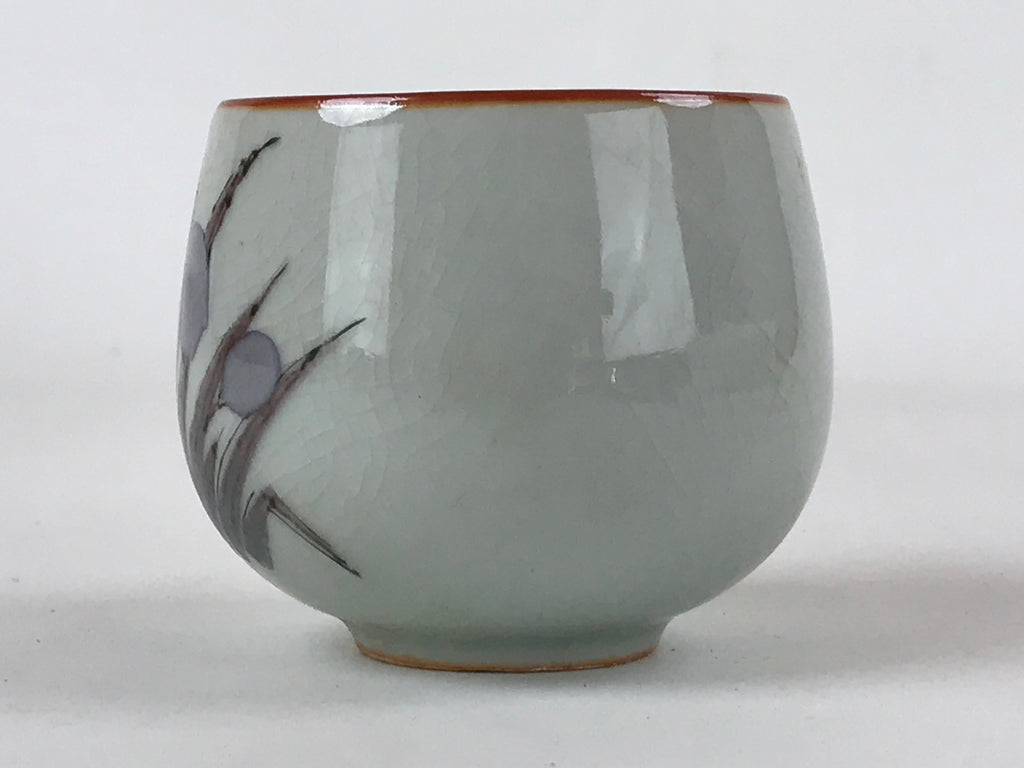 Japanese Ceramic Teacup Vtg Iris Flower Crackle Glaze White Yunomi Sencha TC403