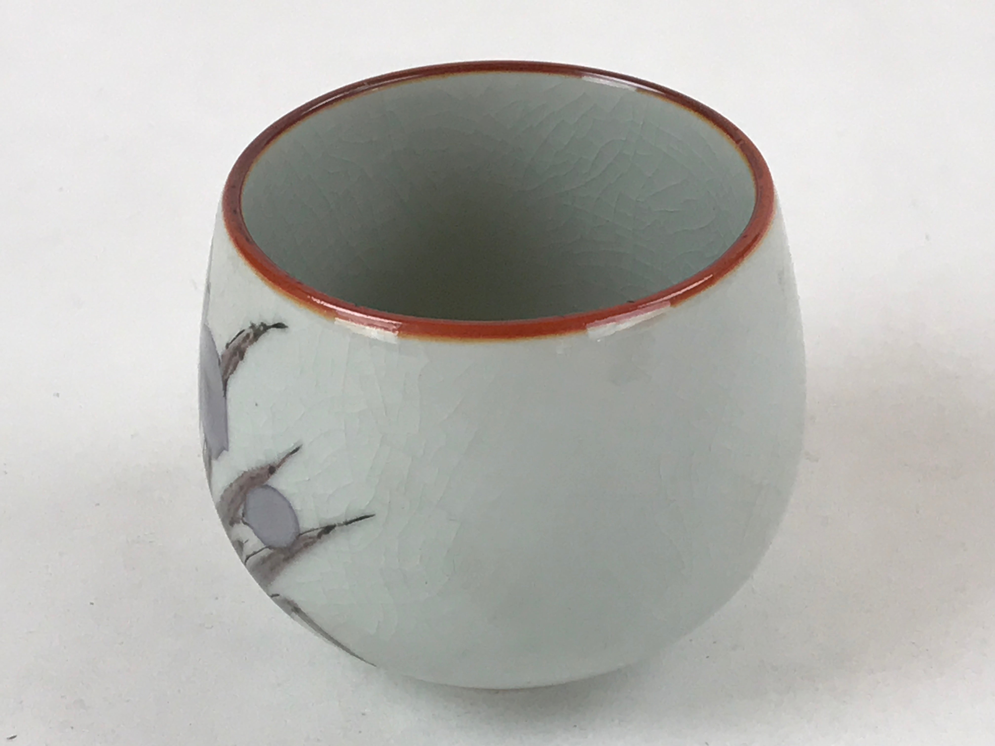 Japanese Ceramic Teacup Vtg Iris Flower Crackle Glaze White Yunomi Sencha TC403