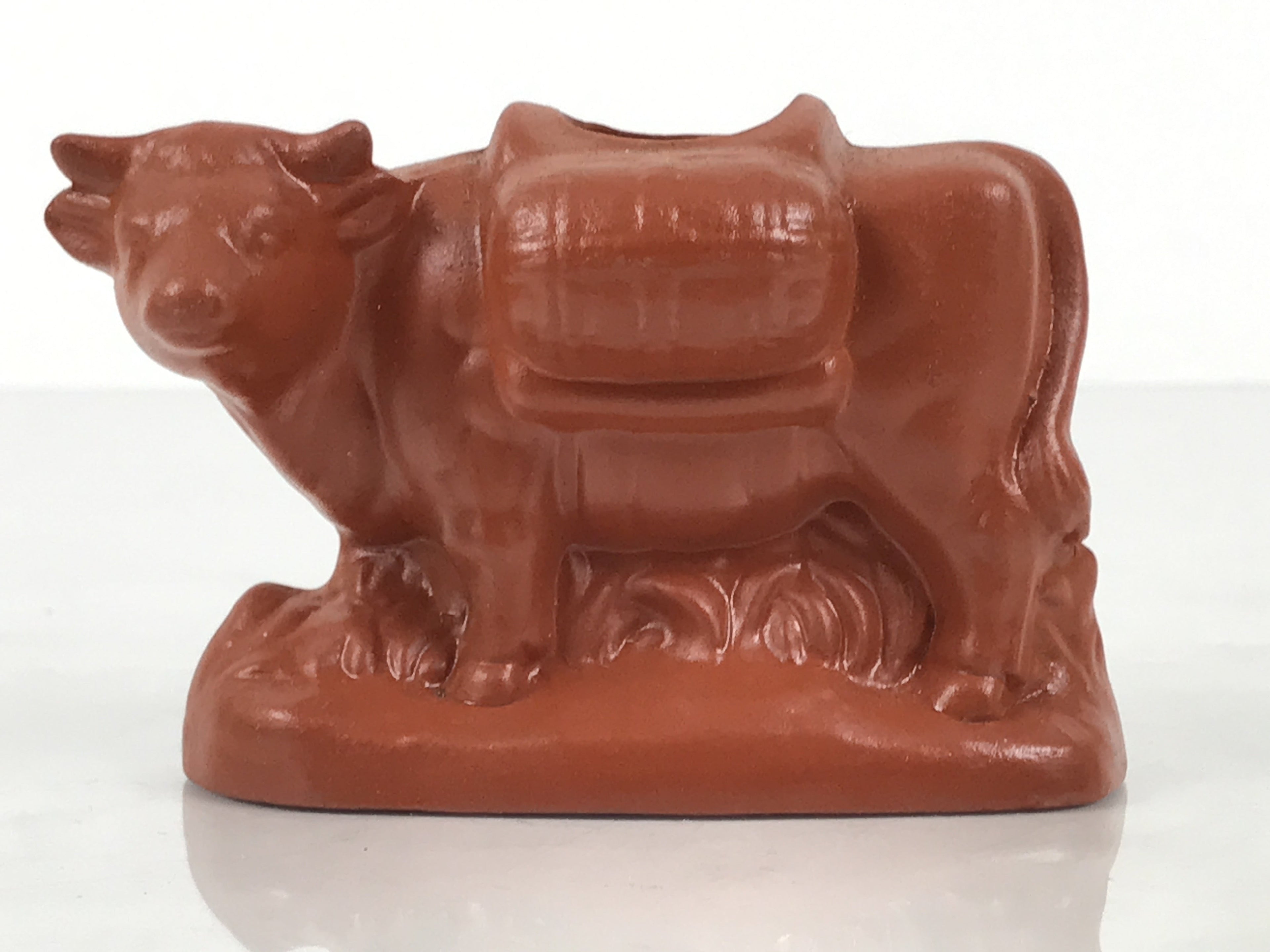 Japanese Ceramic Tokoname Cow Toothpick Holder Youjitate Zodiac Figurine Y536