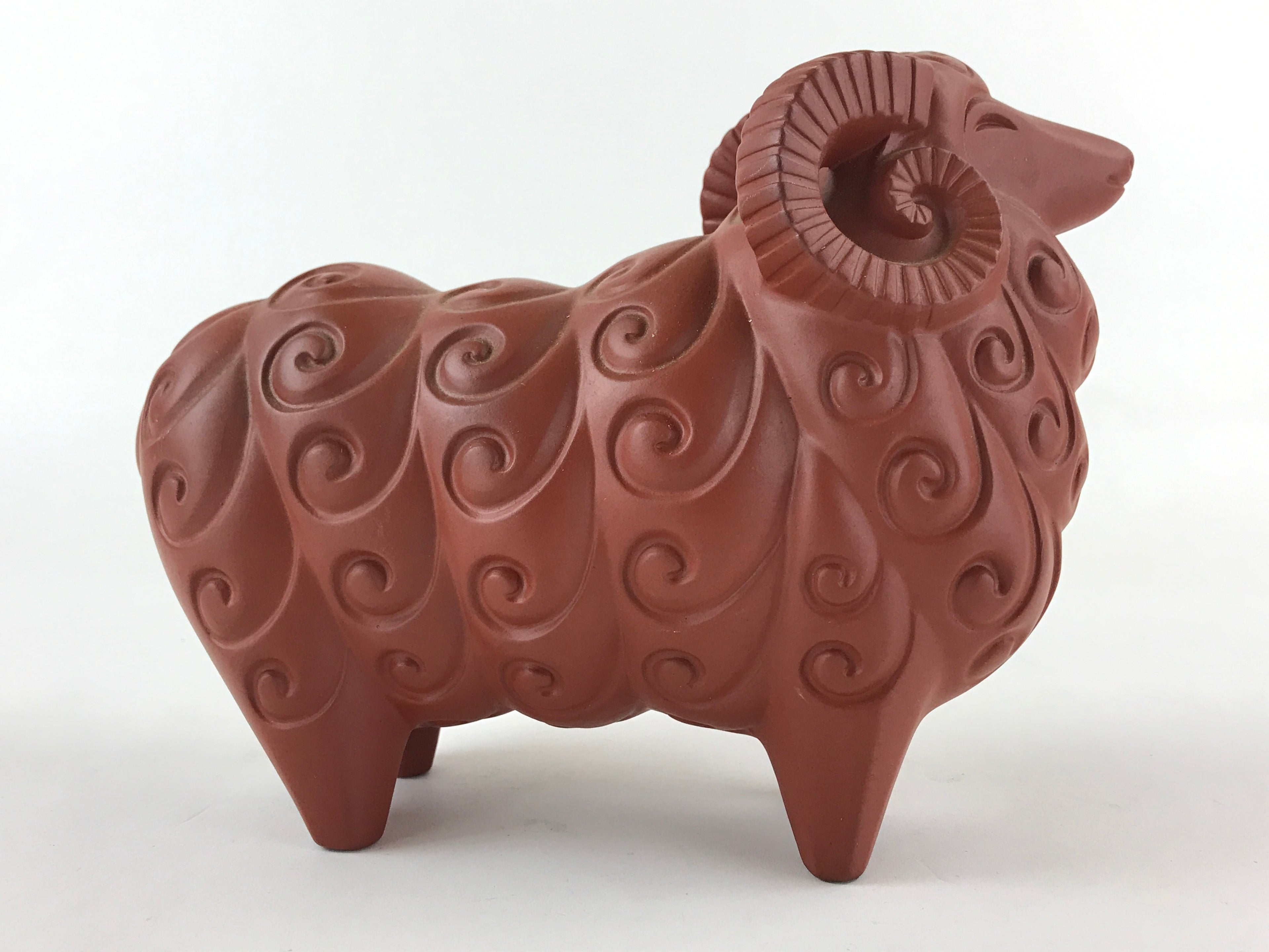Japanese Ceramic Tokoname ware Zodiac Decoration Vtg Sheep Statue Red Clay BD896