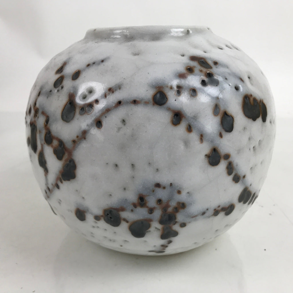 Japanese Ceramic Yuki Shino Ware Flower Vase Vtg Ikebana Kabin White Round FK119