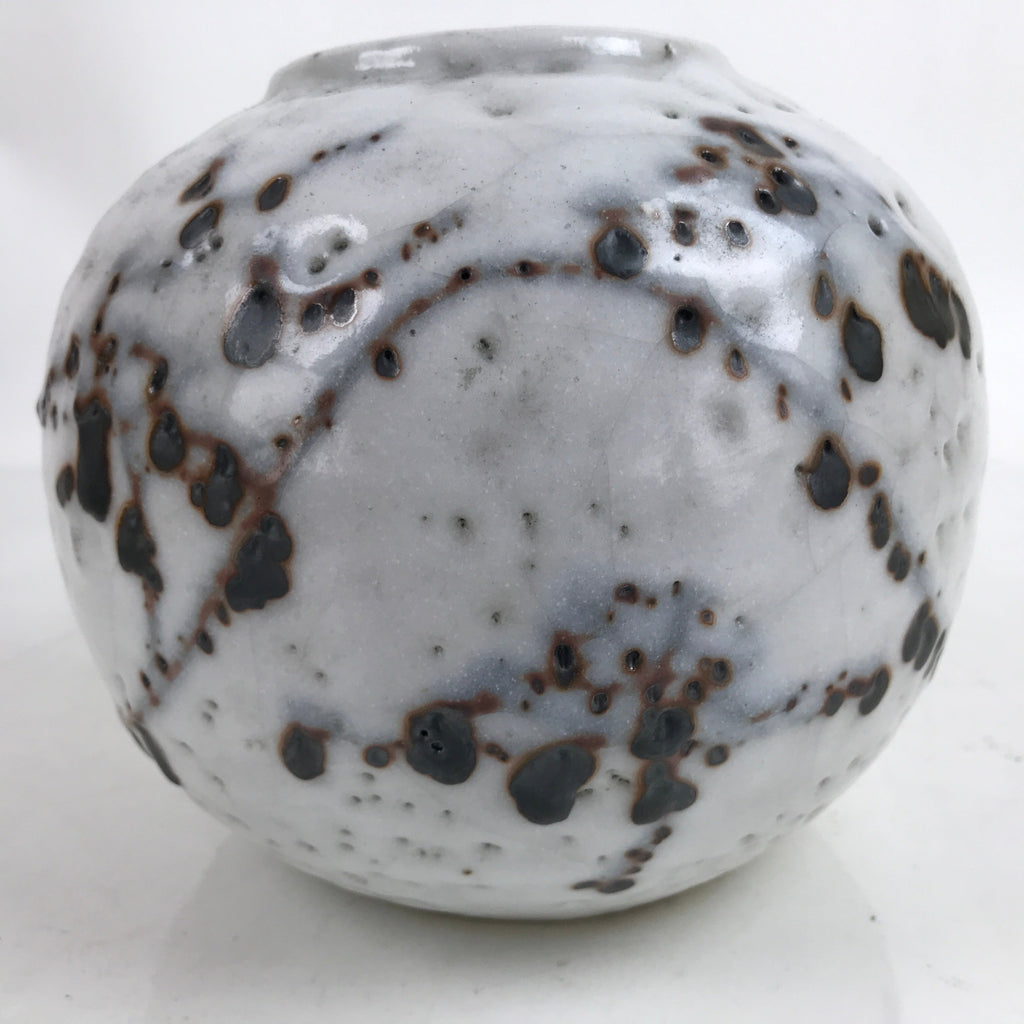 Japanese Ceramic Yuki Shino Ware Flower Vase Vtg Ikebana Kabin White Round FK119