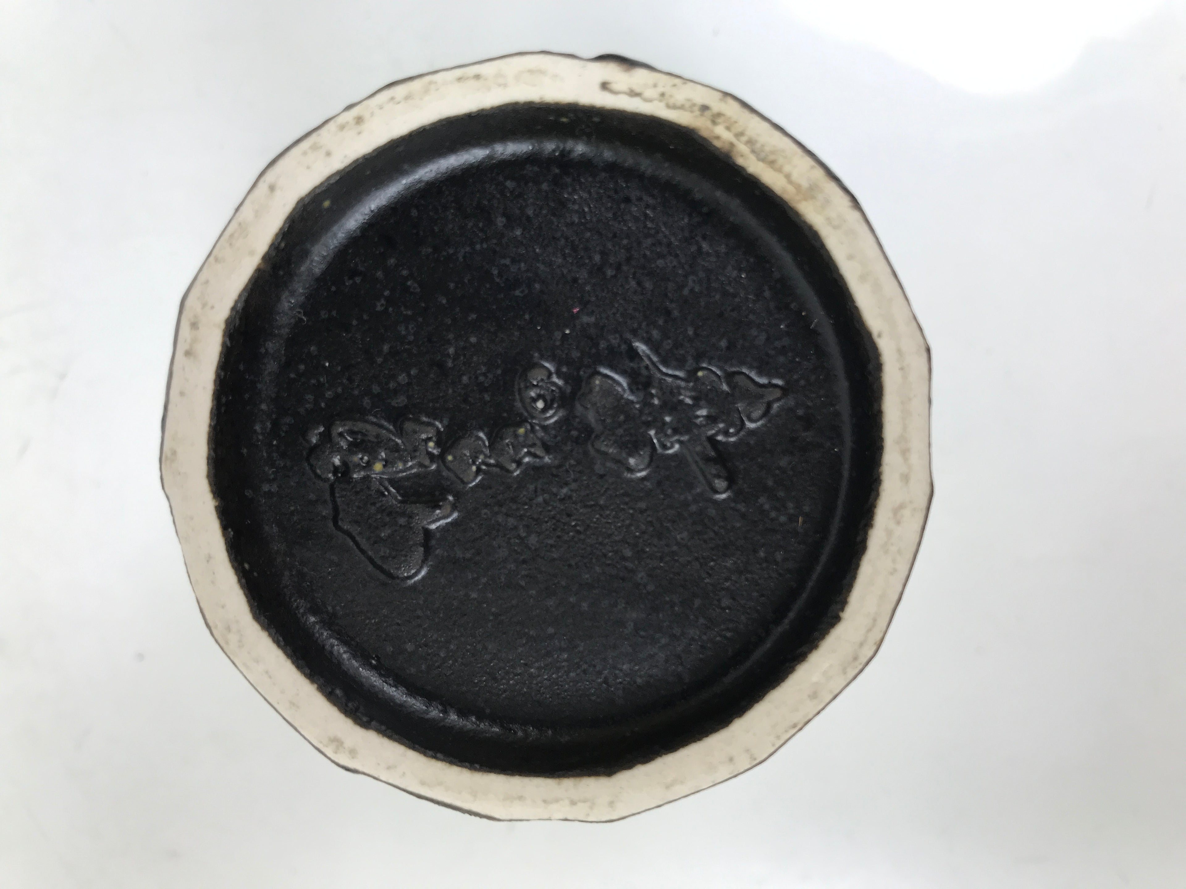 Japanese Ceramic Yunomi Teacup Simple Pottery Vtg Black Sencha Yakimono TC585