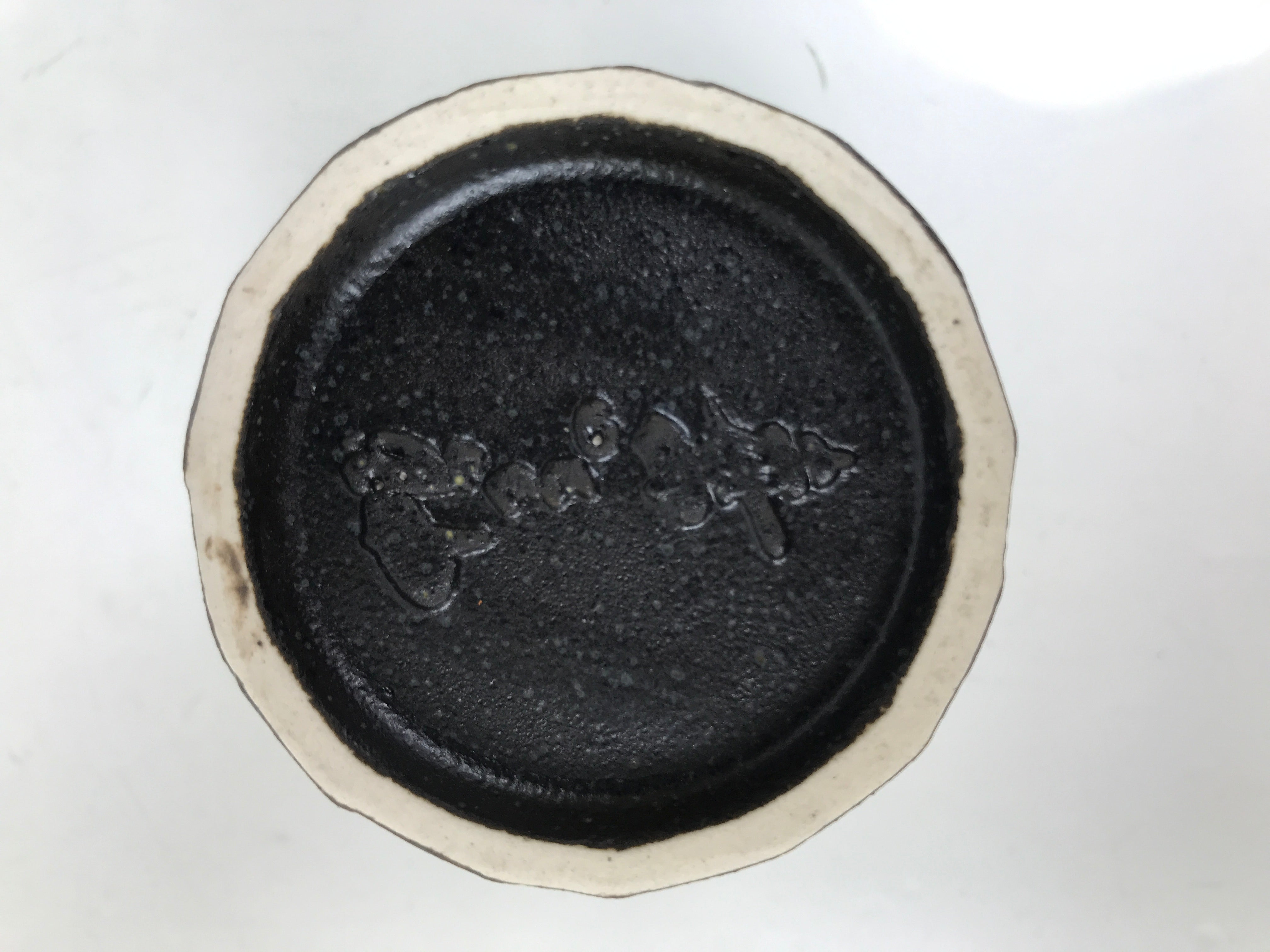 Japanese Ceramic Yunomi Teacup Simple Pottery Vtg Black Sencha Yakimono TC586