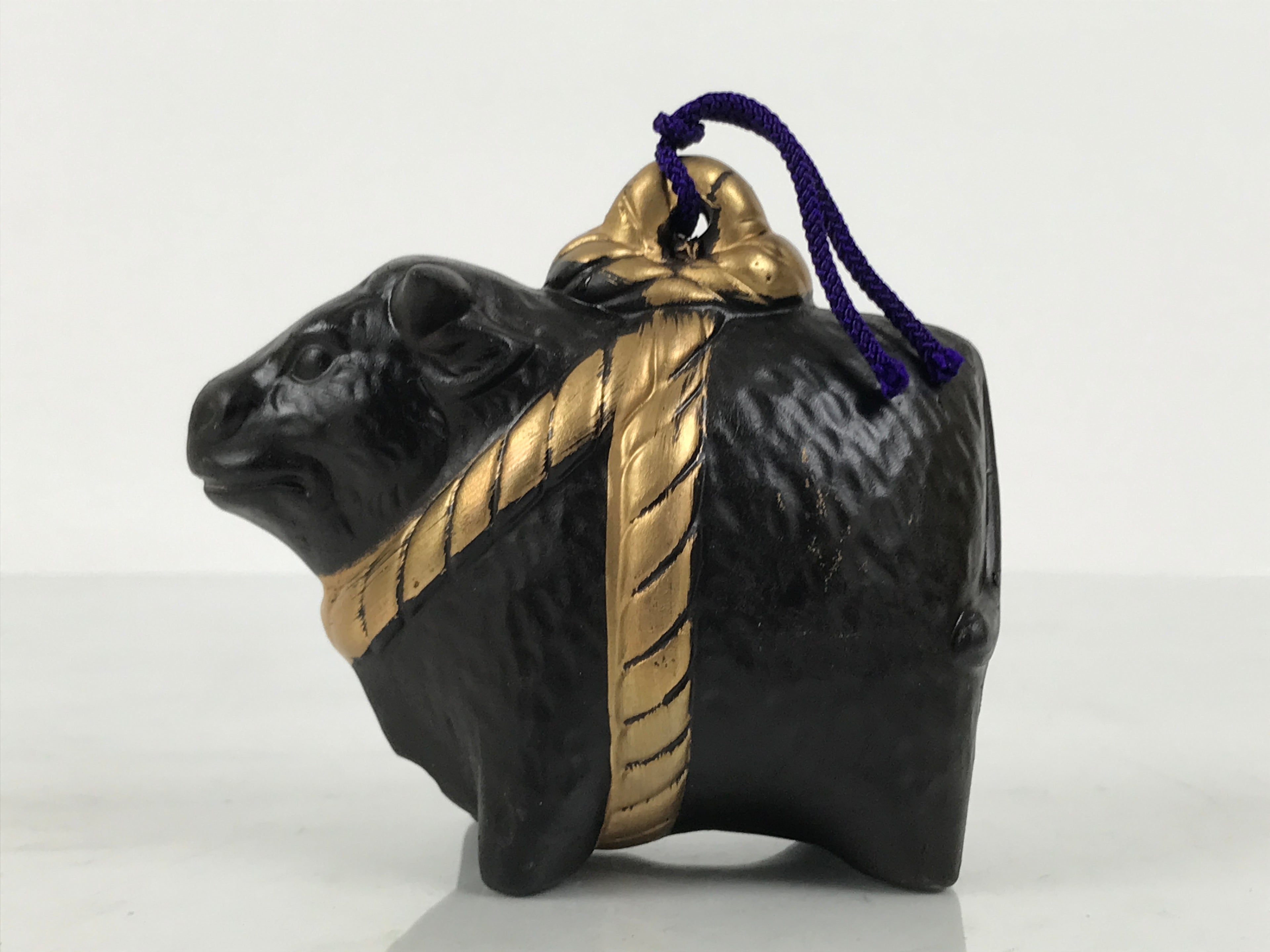 Japanese Clay Bell Dorei Cow Vtg Tsuchi-Suzu Zodiac Animal Ushi Black Gold DR678