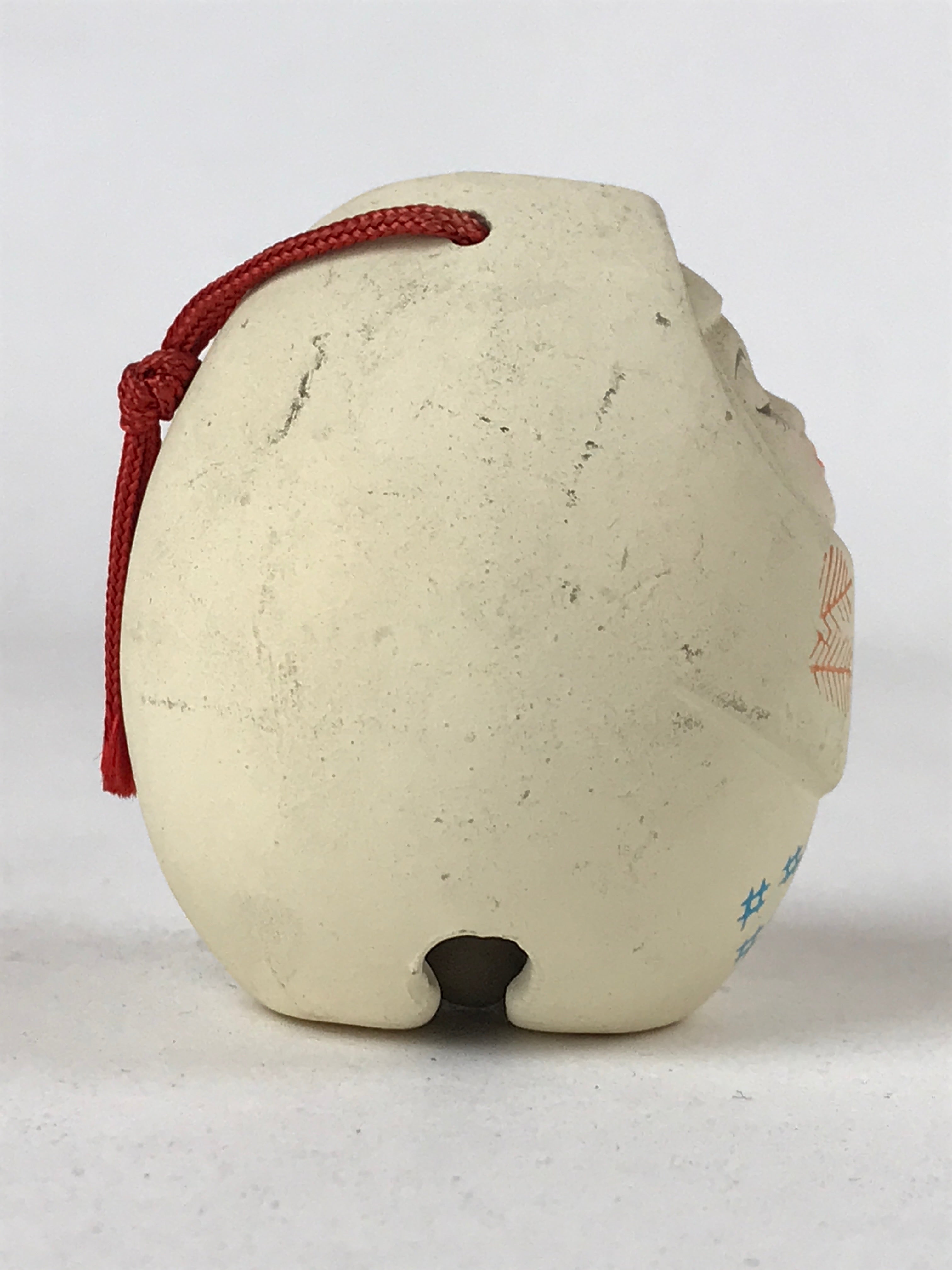 Japanese Clay Bell Dorei Vtg Tsuchi-Suzu Kimono Girl Daruma Pine White DR507