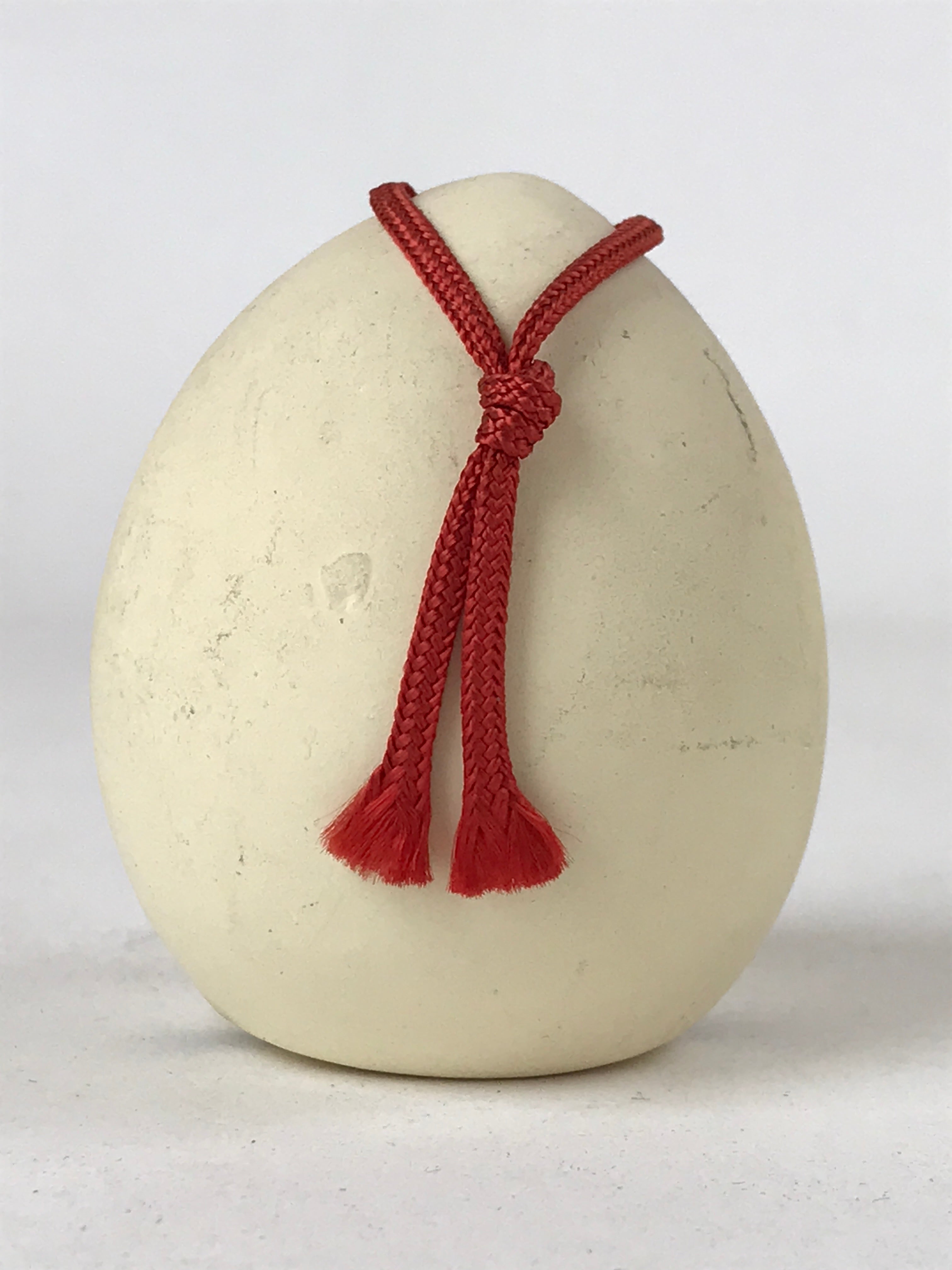 Japanese Clay Bell Dorei Vtg Tsuchi-Suzu Kimono Girl Daruma Pine White DR507