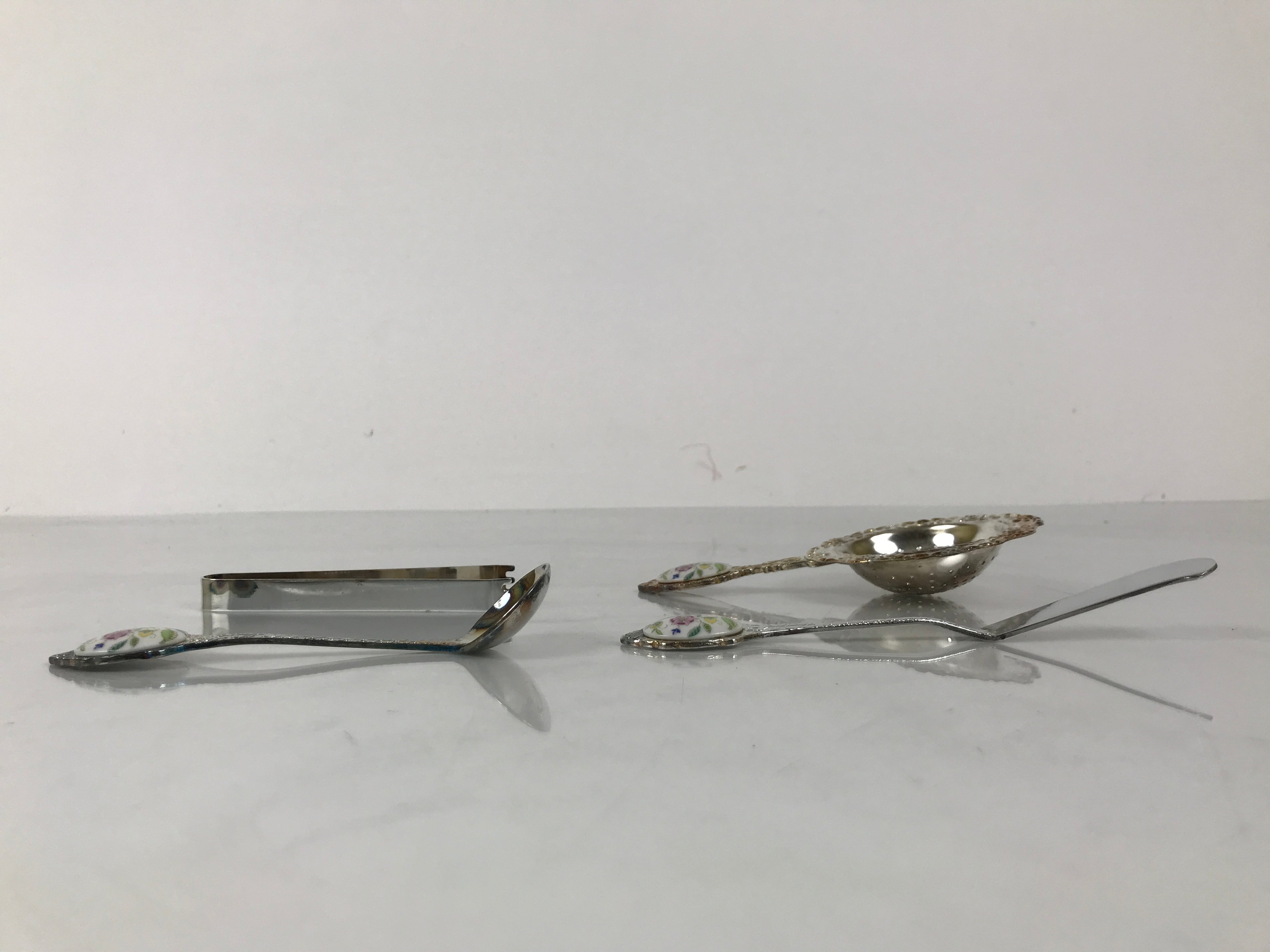 Japanese Cutlery Set Vtg Metal Spoons Forks Strainer Bowl Wood Box Floral JK926