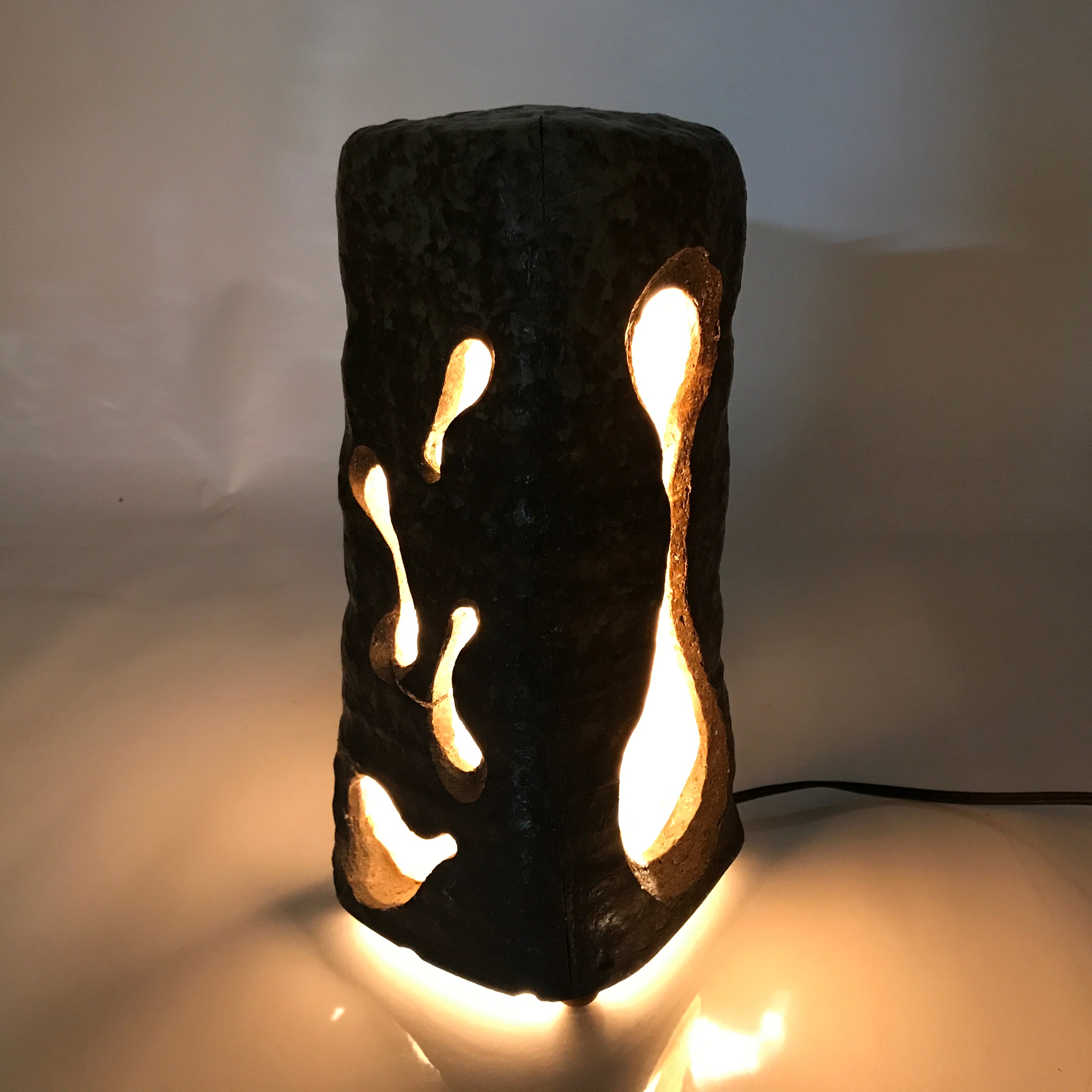 Japanese Electric Ceramic Sculpture Table Lamp Vtg Washi Paper Screen Brown LT85