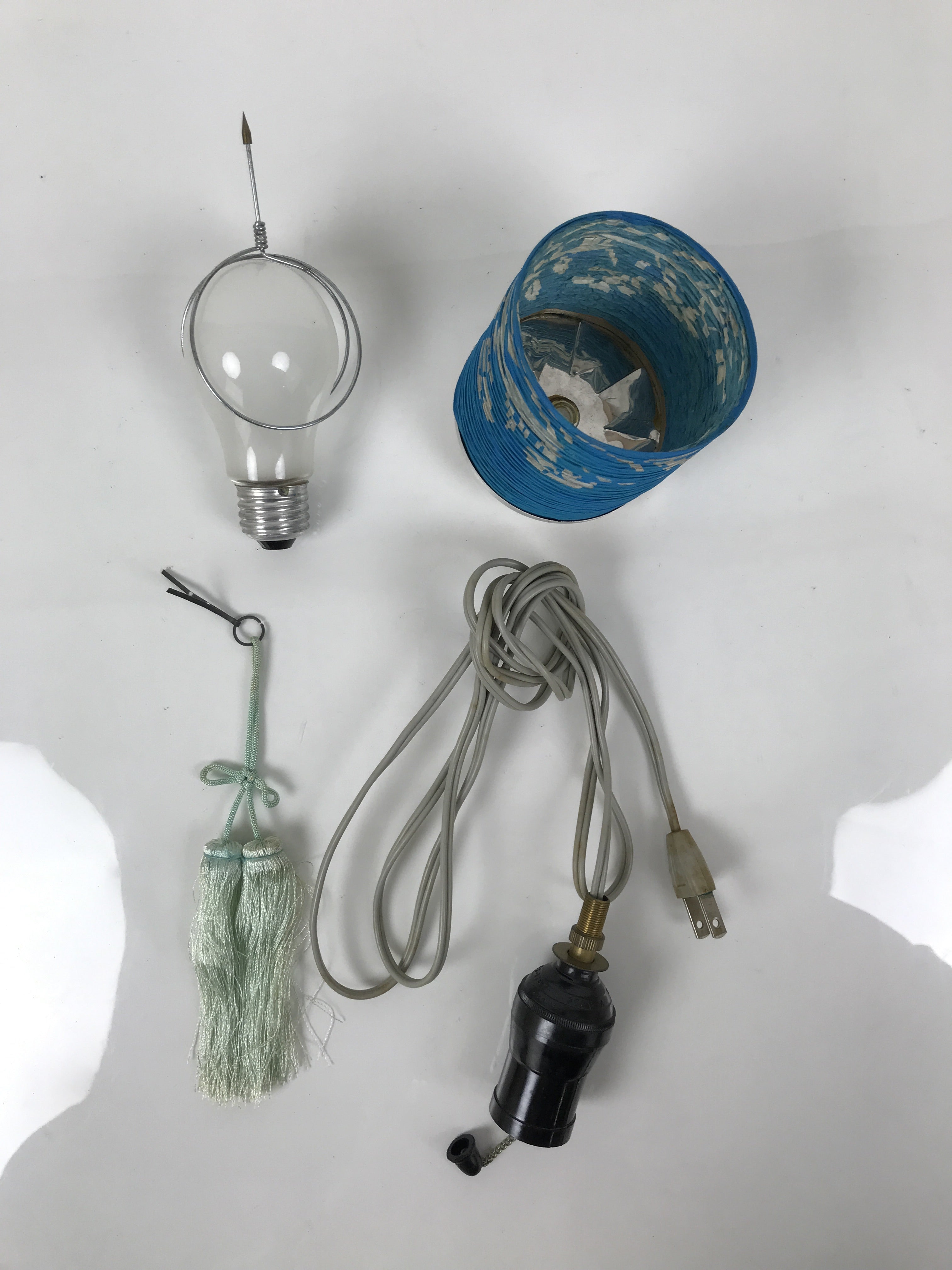 Japanese Electric Gifu Lantern 3 Legs Stand Vtg Obon Flowers Pierced White LT96