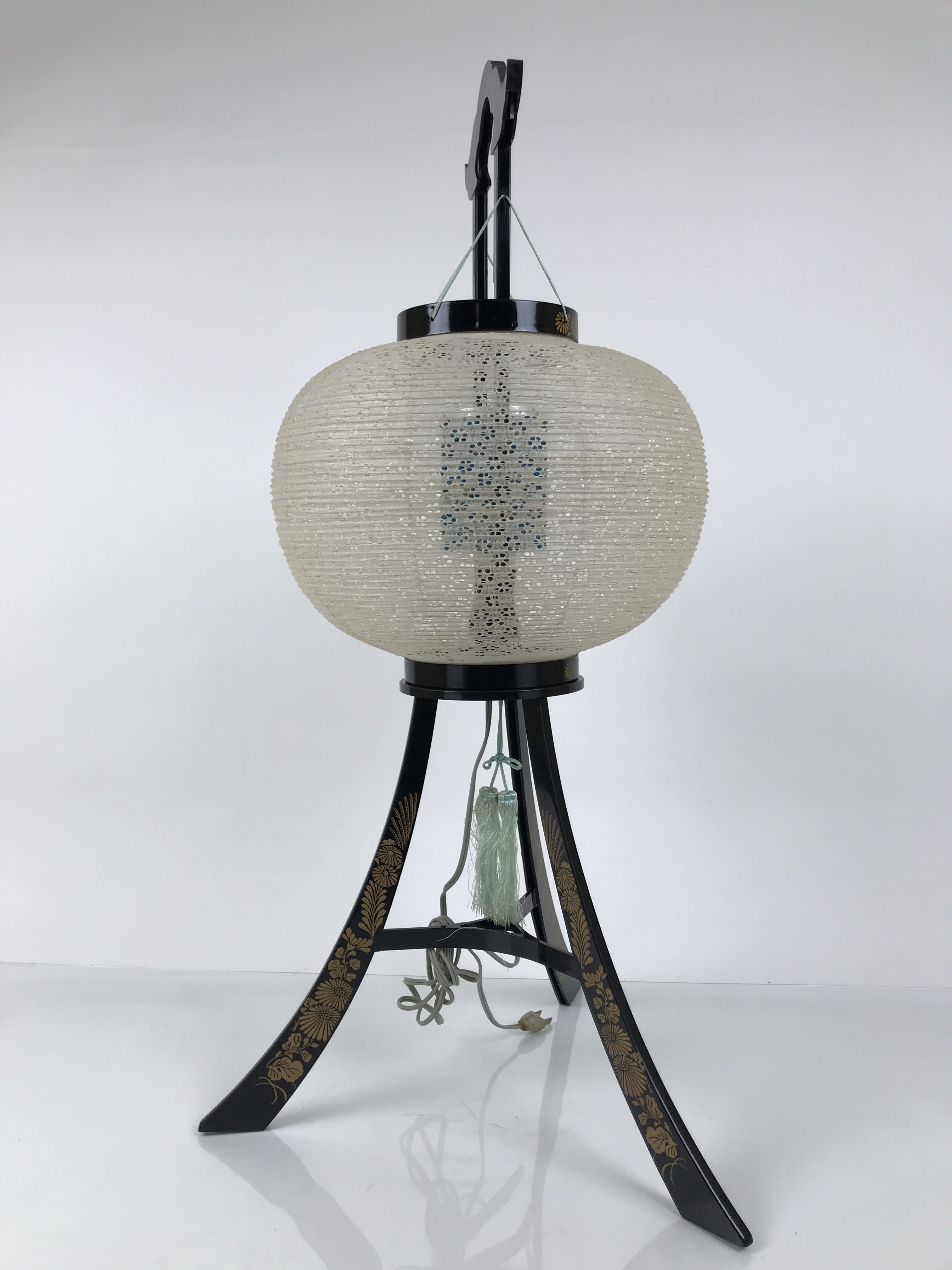 Japanese Electric Gifu Lantern 3 Legs Stand Vtg Obon Flowers Pierced White LT96