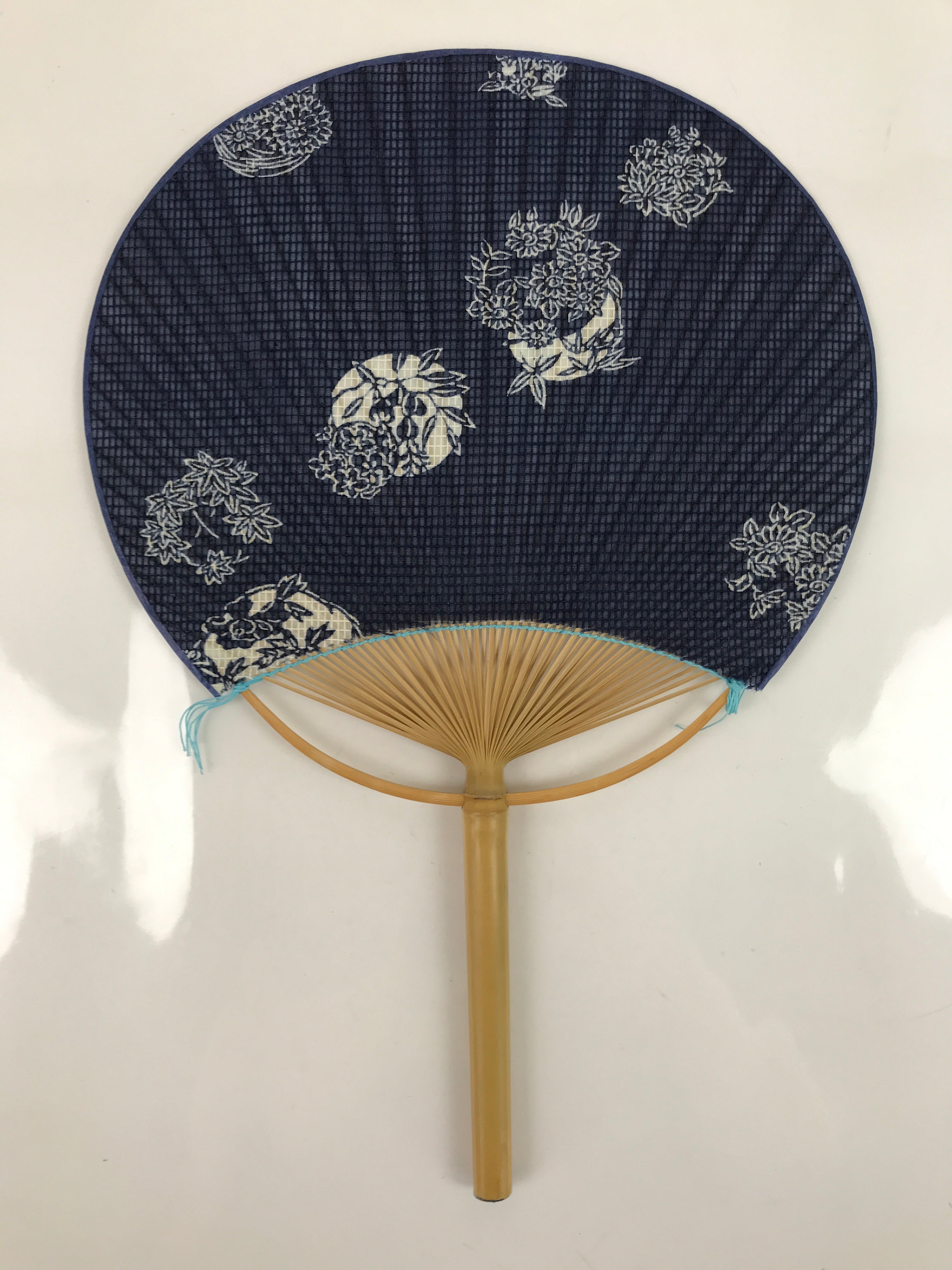 Japanese Fabric Fan Uchiwa Vtg Bamboo Round Paper Back Seasonal Flower Blue U137
