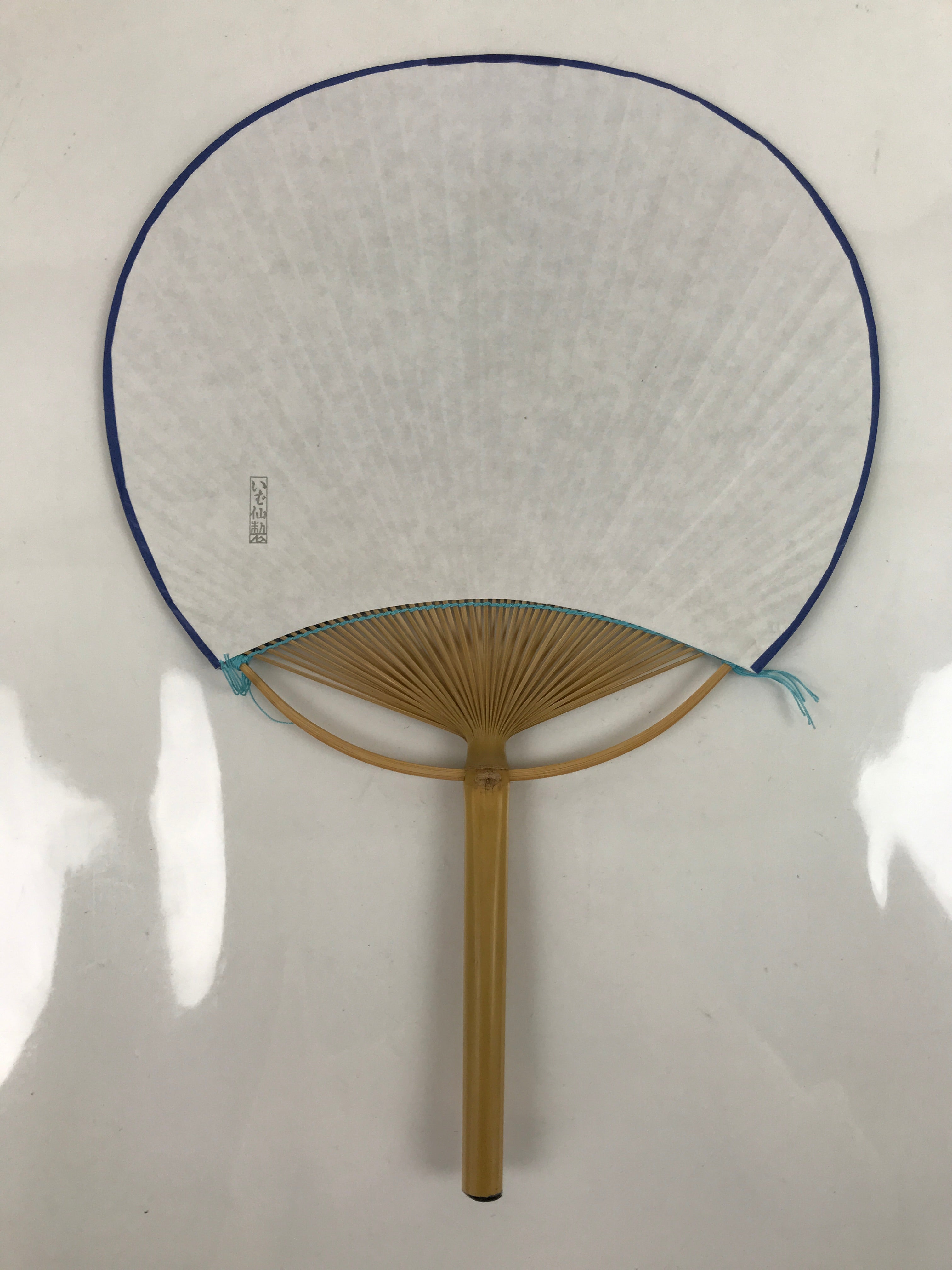 Japanese Fabric Fan Uchiwa Vtg Bamboo Round Paper Back Seasonal Flower Blue U137