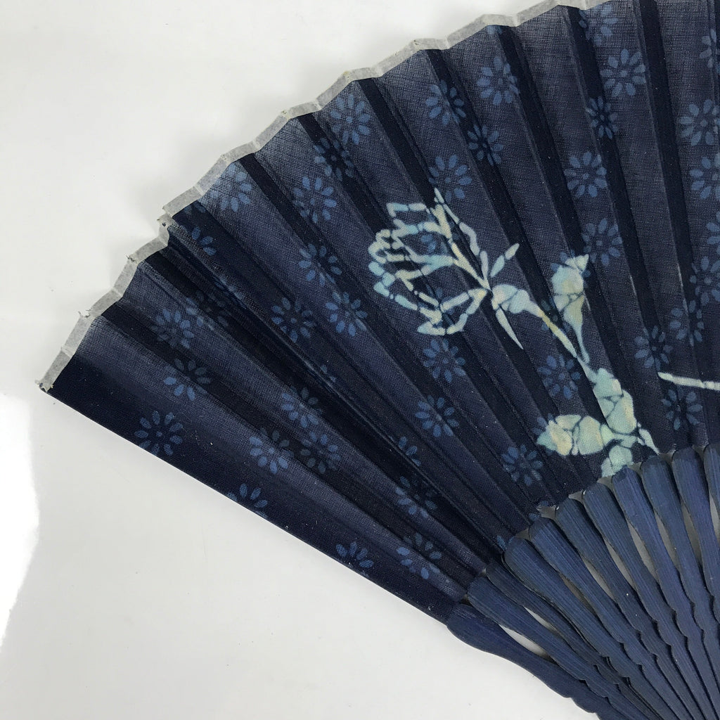 Japanese Fabric Folding Fan Sensu Bamboo Frame Blue White Roses Flowers 4D813