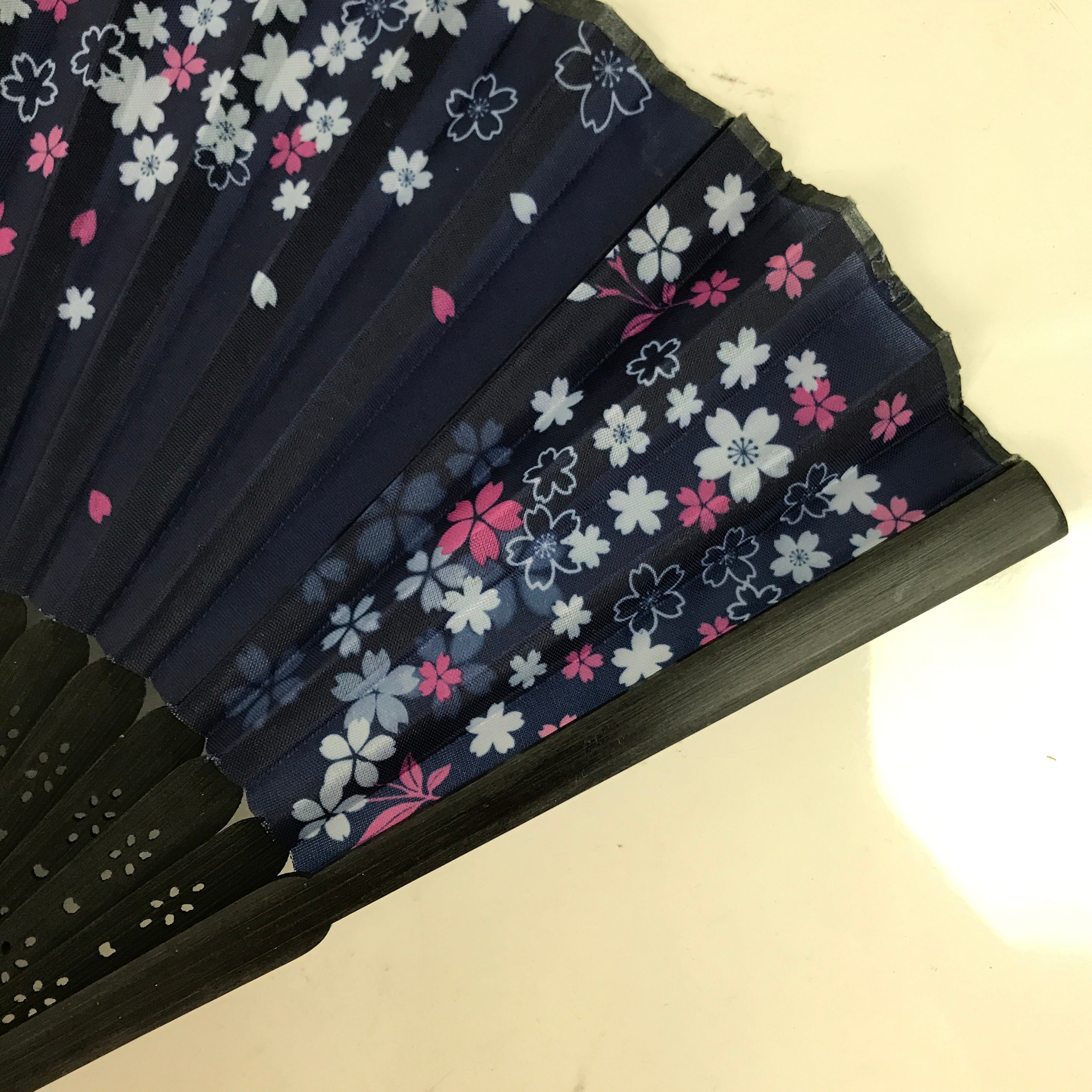 Japanese Fabric Folding Fan Sensu Bamboo Frame Cherry Blossoms Purple 4D829