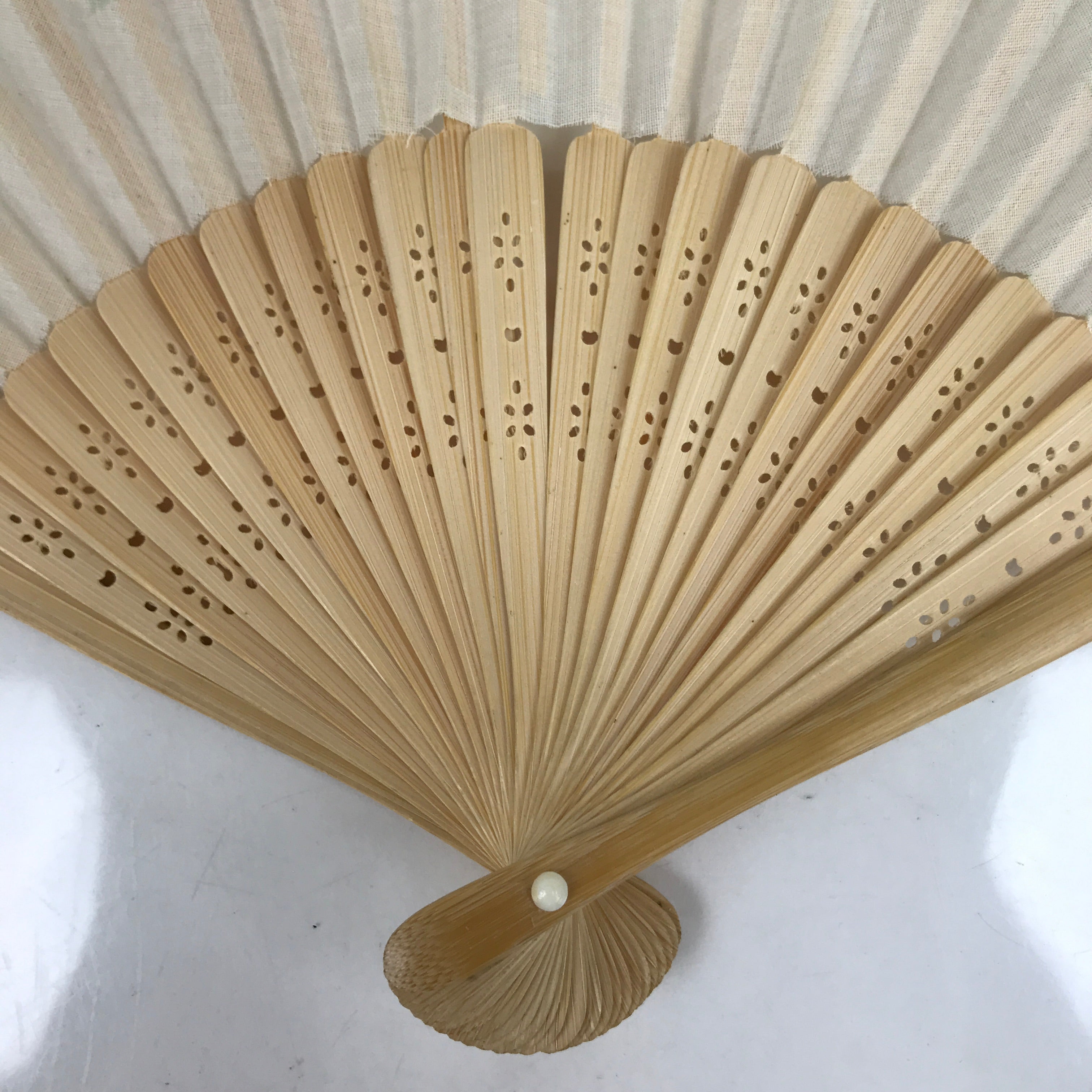 Japanese Fabric Folding Fan Sensu Bamboo Frame Floral Hydrangea Ajisai 4D832