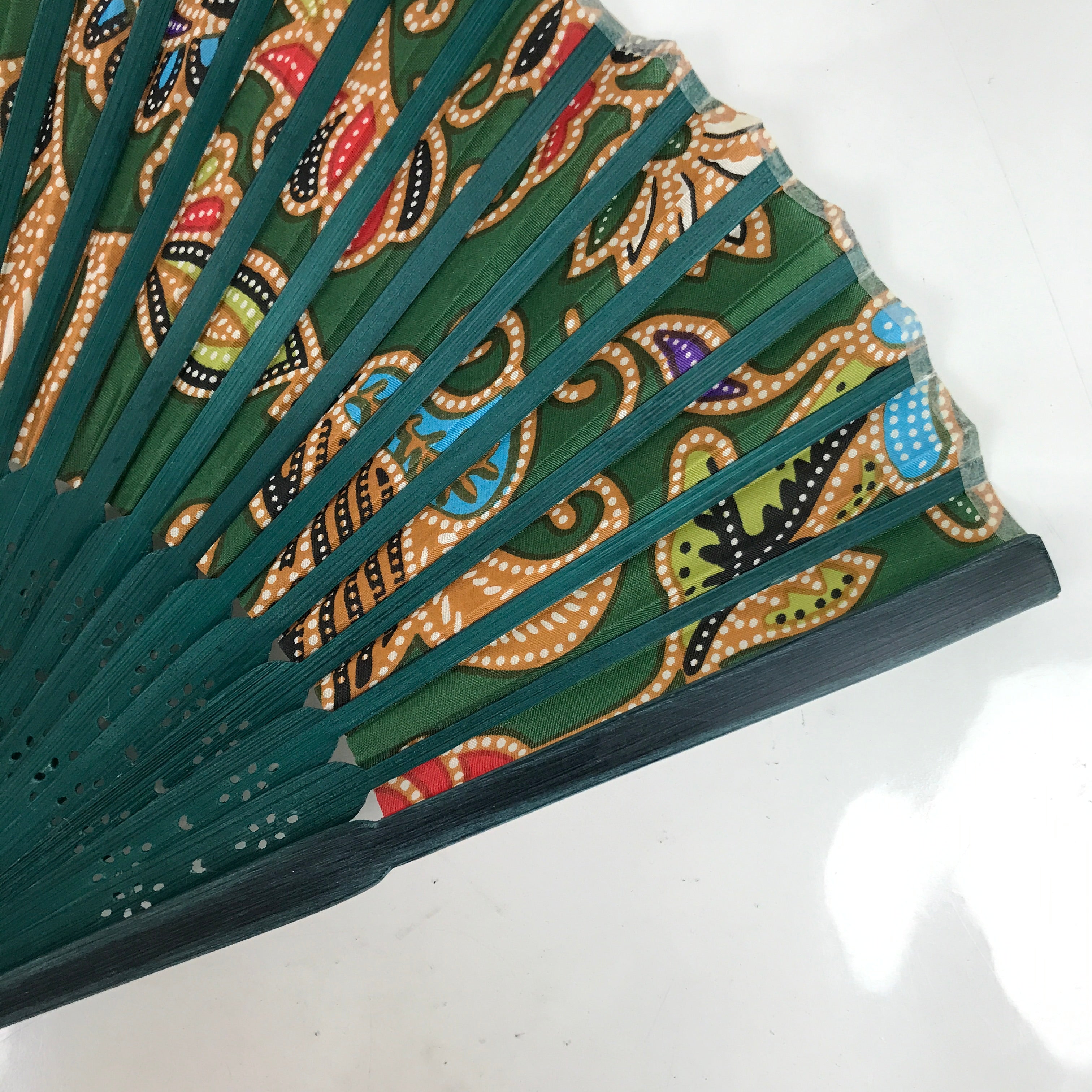 Japanese Fabric Folding Fan Sensu Bamboo Frame Floral Paisley Design Green 4D830