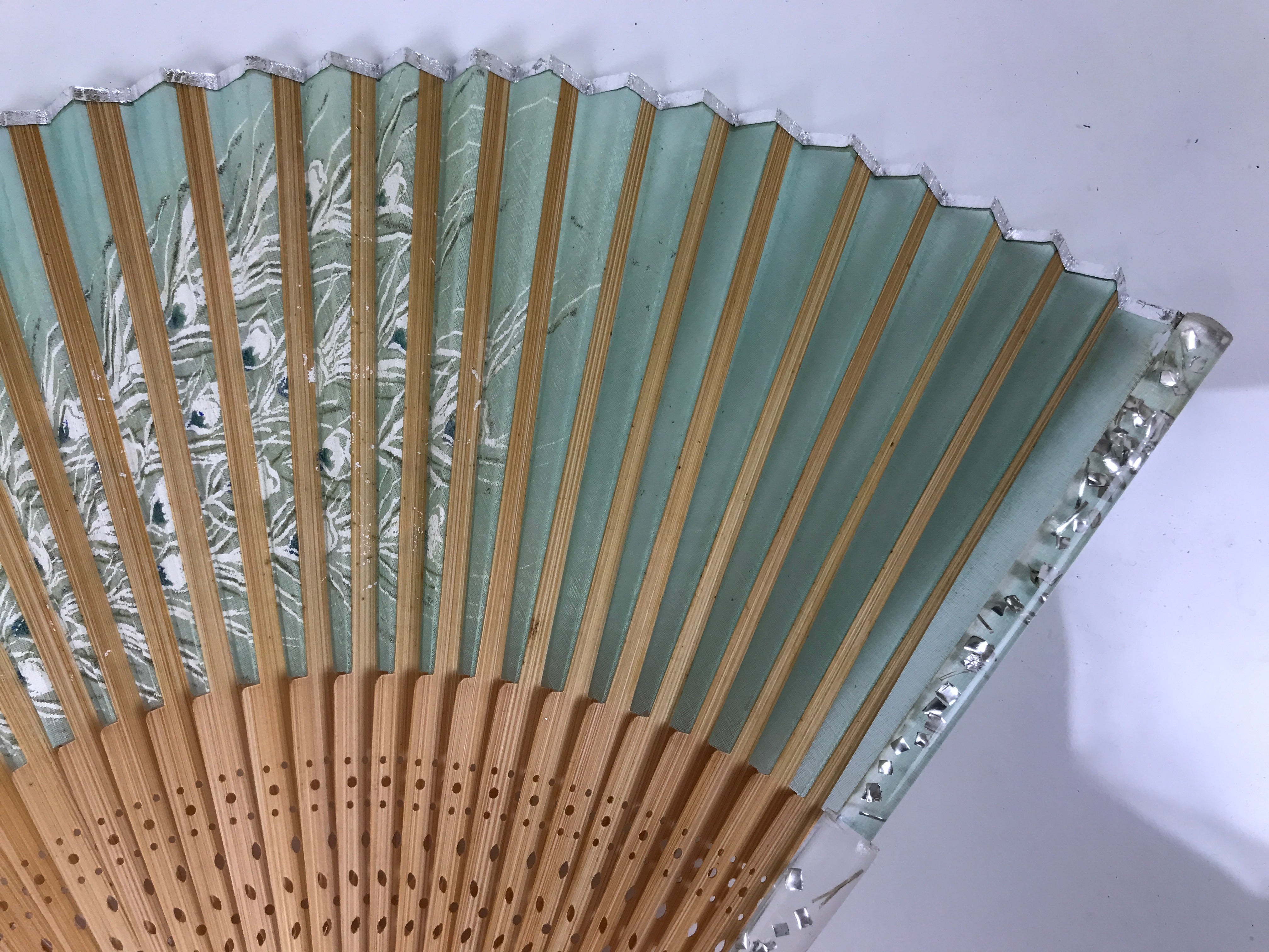 Japanese Fabric Folding Fan Sensu Bamboo Frame White Peacock Bird Green 4D918