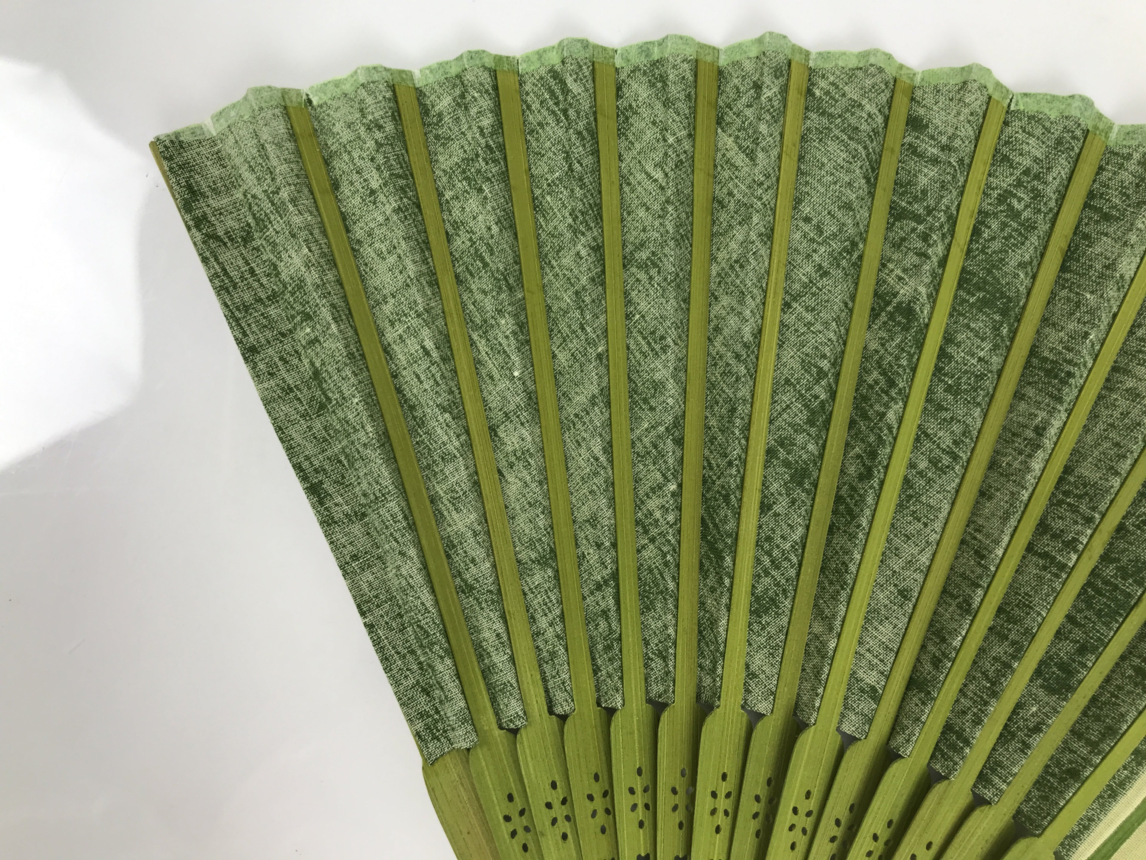 Japanese Fabric Folding Fan Sensu Vtg Bamboo Frame Light Dark Green Block 5D4