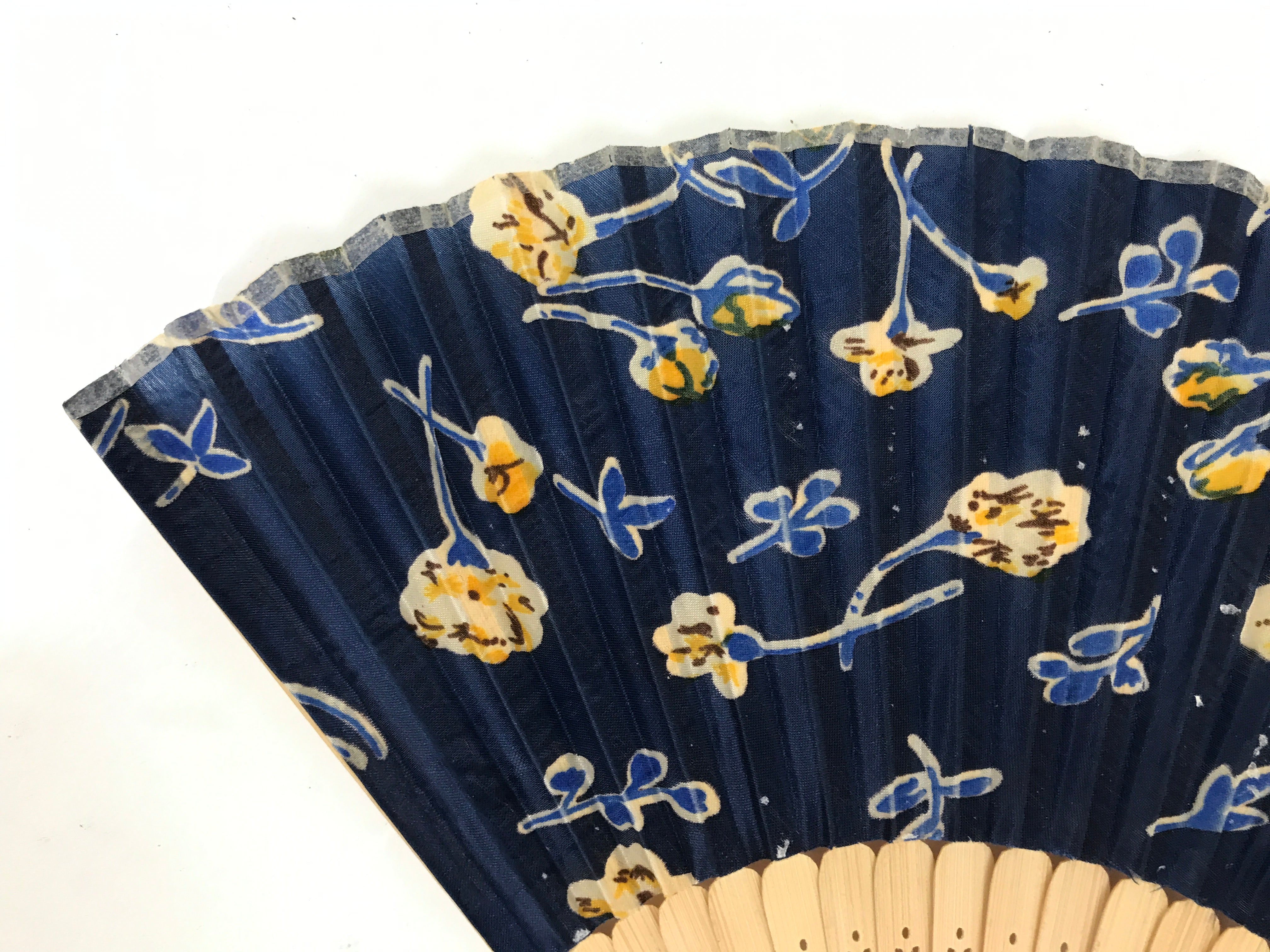 Japanese Fabric Folding Fan Sensu Vtg Bamboo Frame Navy Blue Yellow Flower 4D919